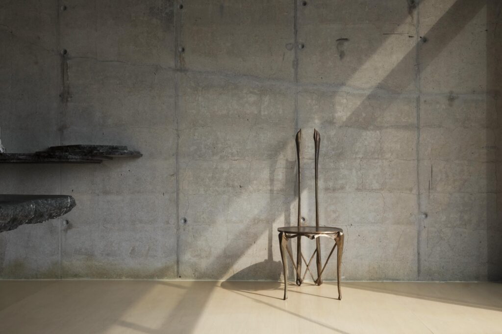 ACOOCOORO chair galerie philia 01