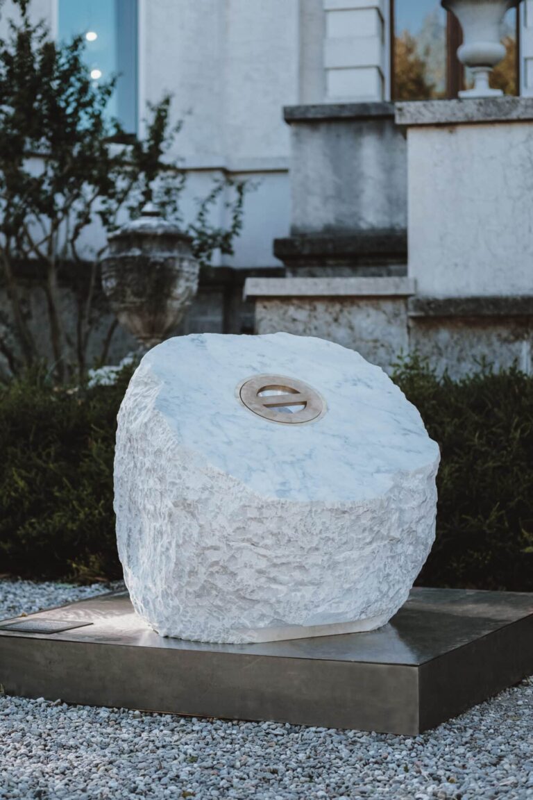 Stone Kinetic Lamp by Jan Garncarek 5 scaled