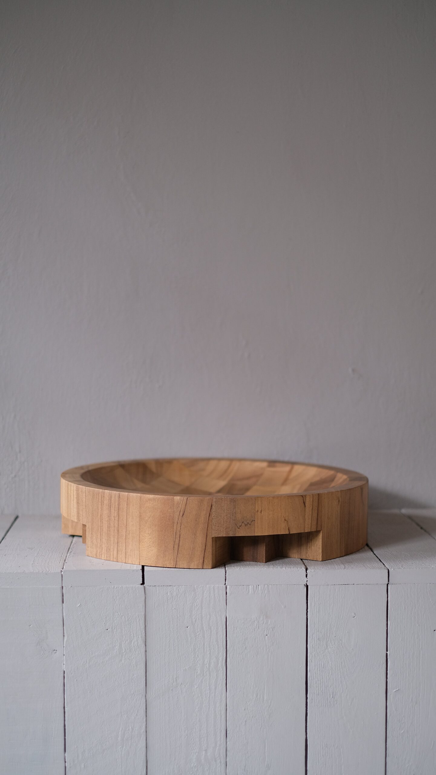 Disk Tray African Walnut Small by Arno Declercq 6