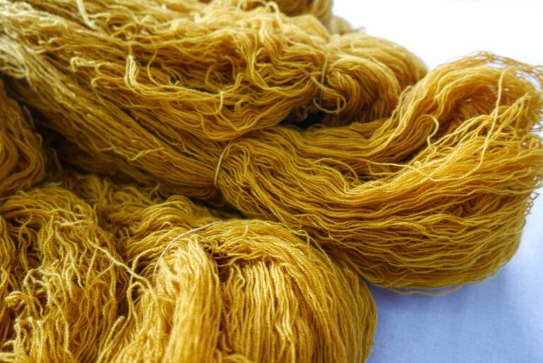Dyeing021 Cashmere GisbertPoeppler copy scaled