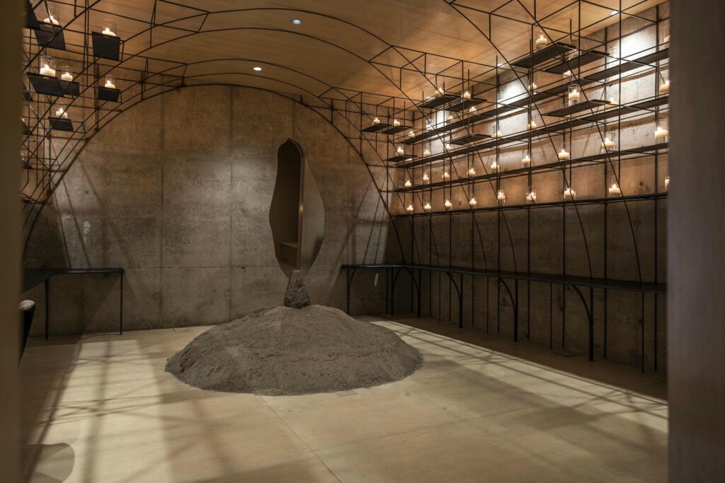 andres monnier narciso mirror galerie philia 01