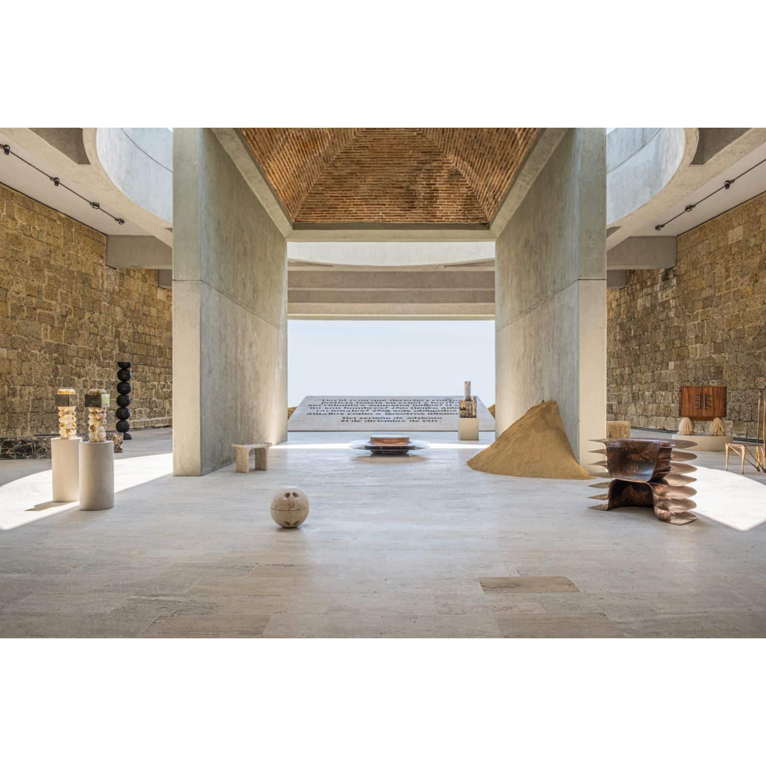 Fractus Sculptural Seating by Andres Monnier 4