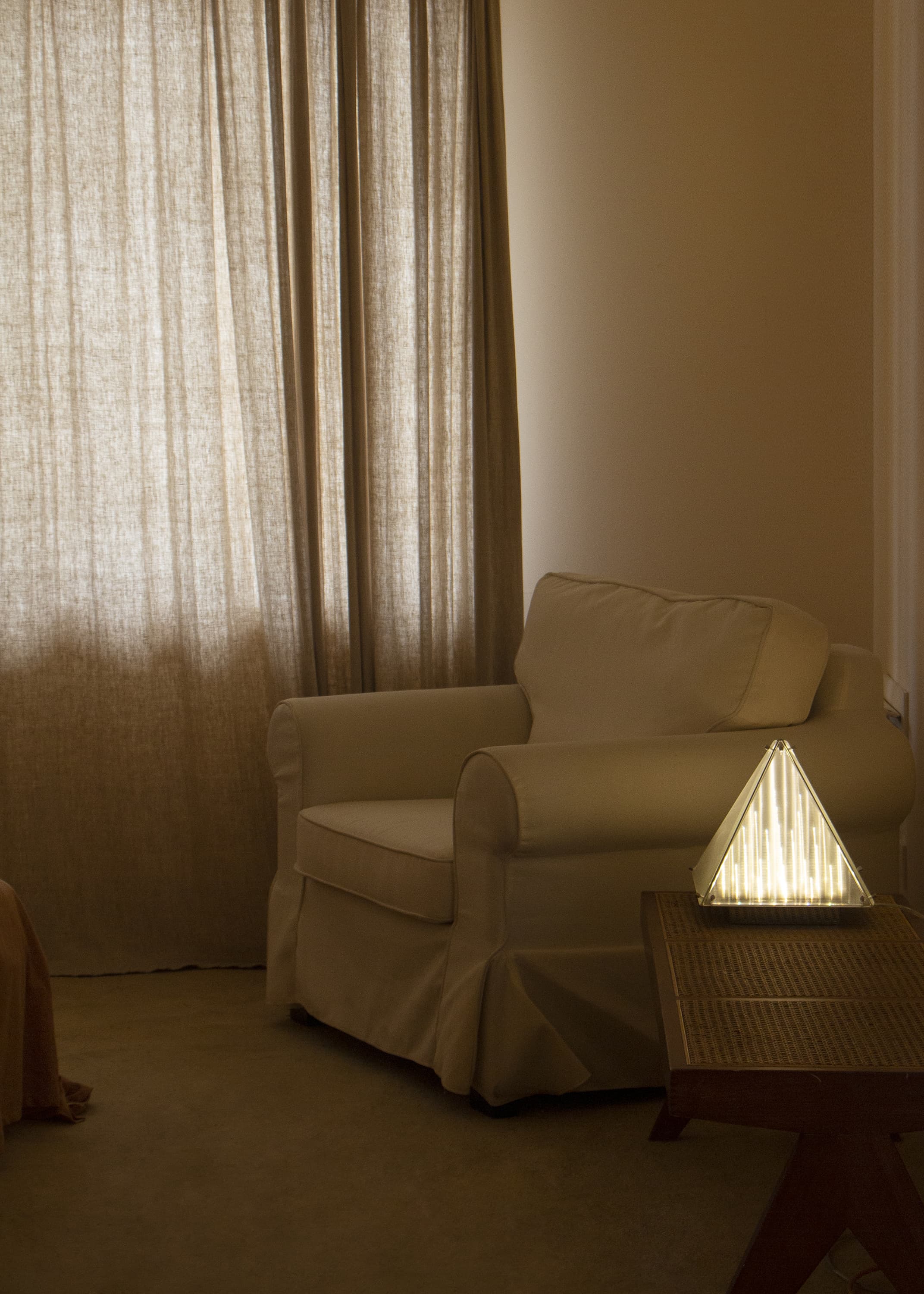 Fragment 04 Table Lamp by Sing Chan 5