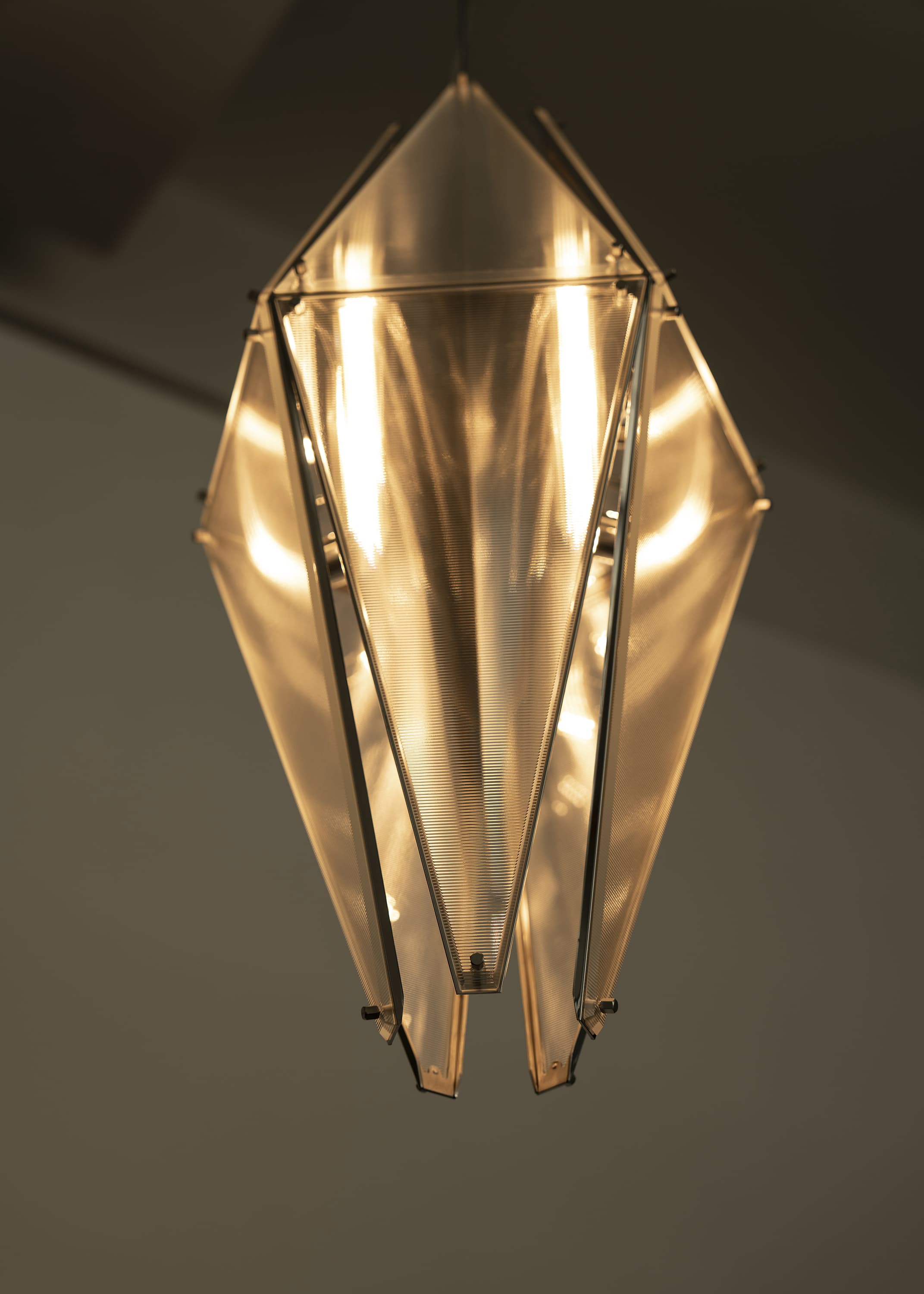 Fragment 08 Pendant Light by Sing Chan 3