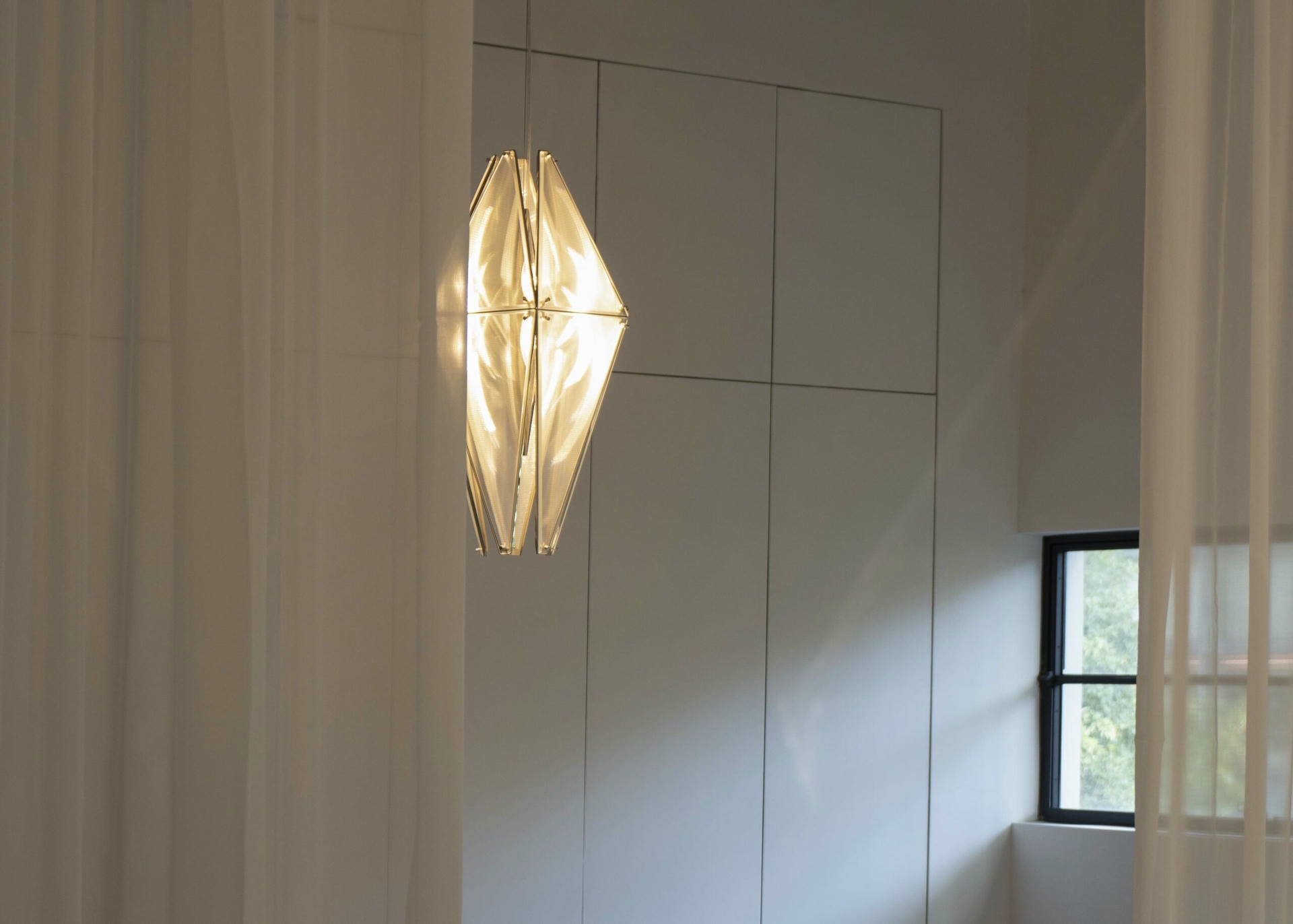 Fragment 08 Pendant Light by Sing Chan 9