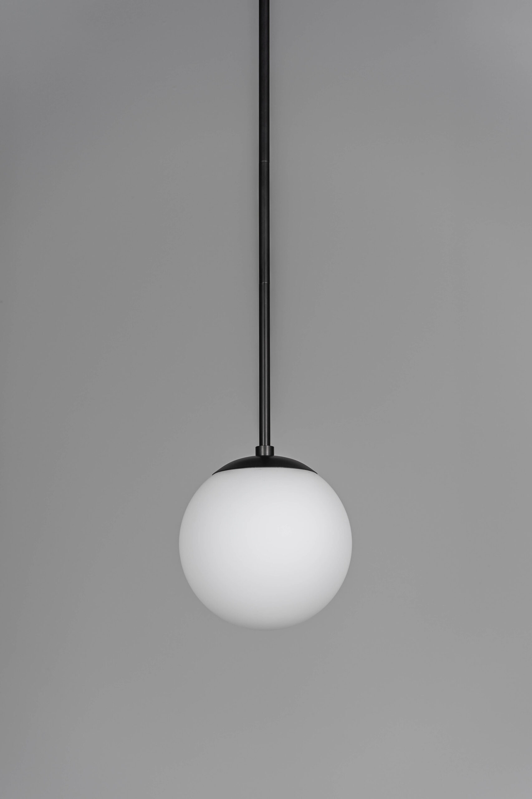Globe Single Pendant by Schwung 3