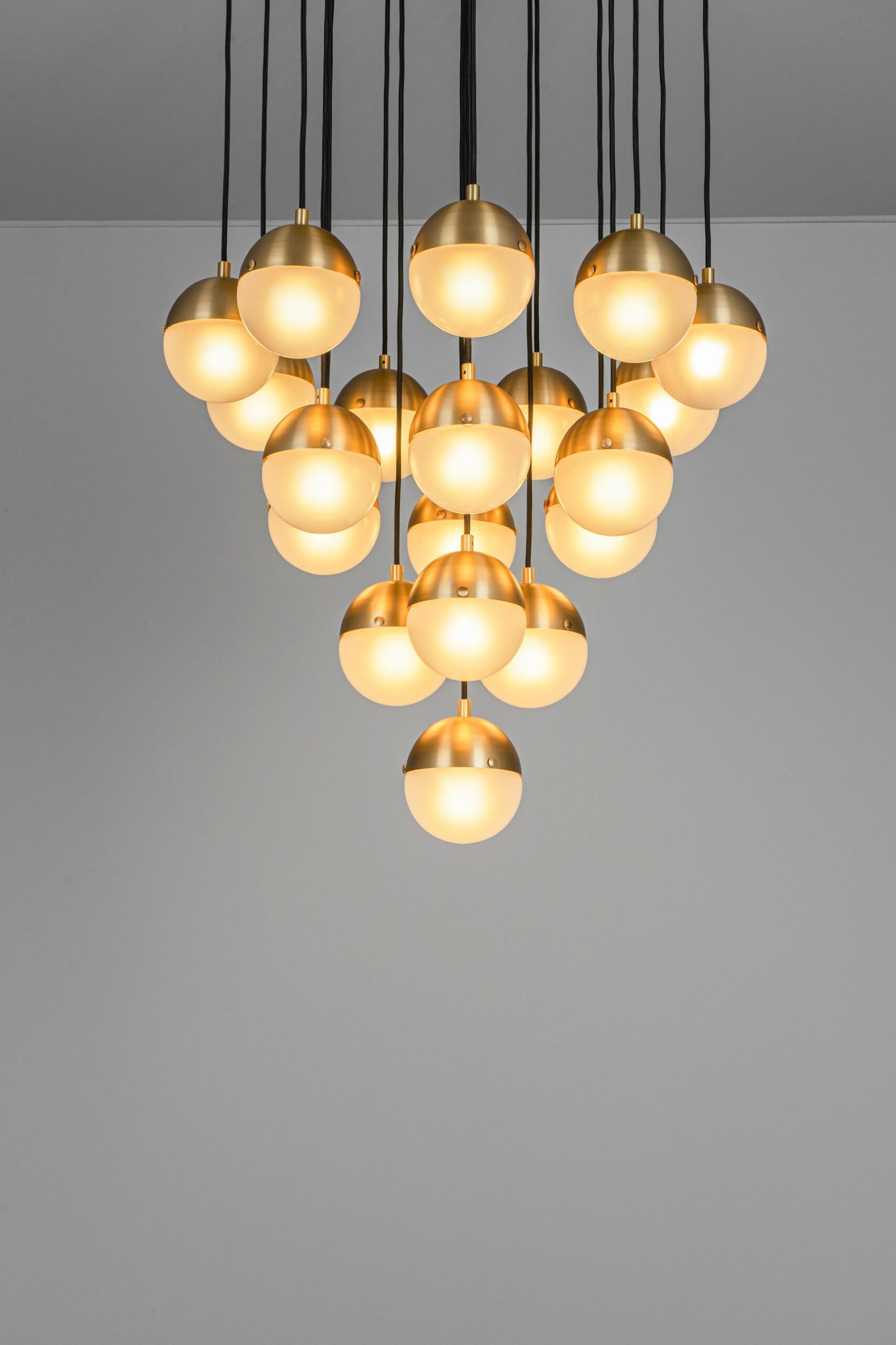 Molecule Cluster 19 Chandelier by Schwung 10