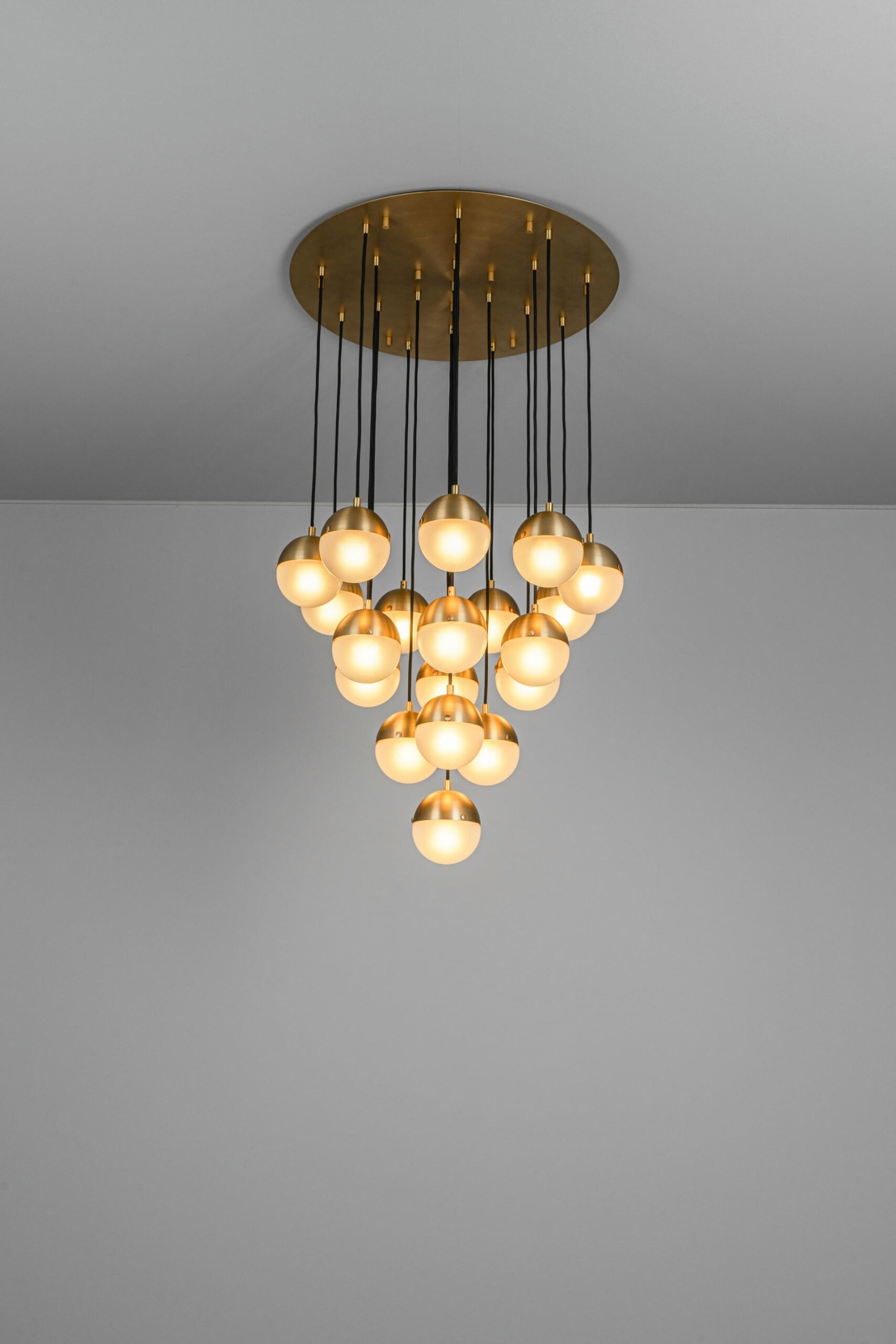 Molecule Cluster 19 Chandelier by Schwung 9