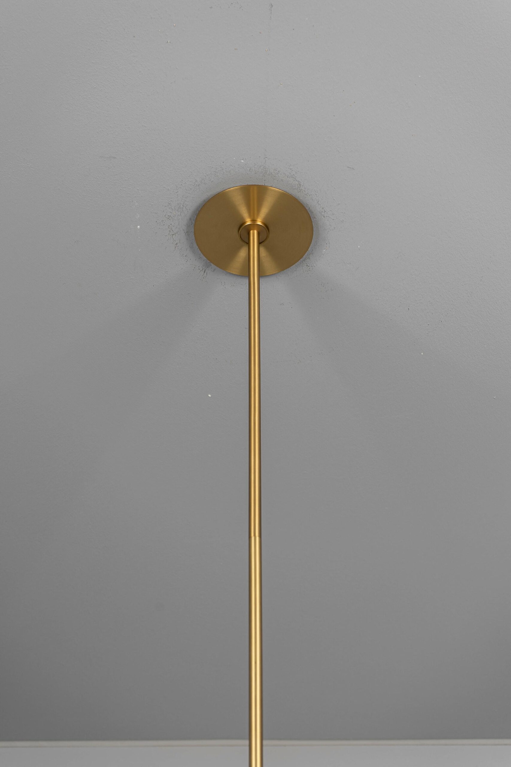 Molecule Spark Round 10 Chandelier by Schwung 3