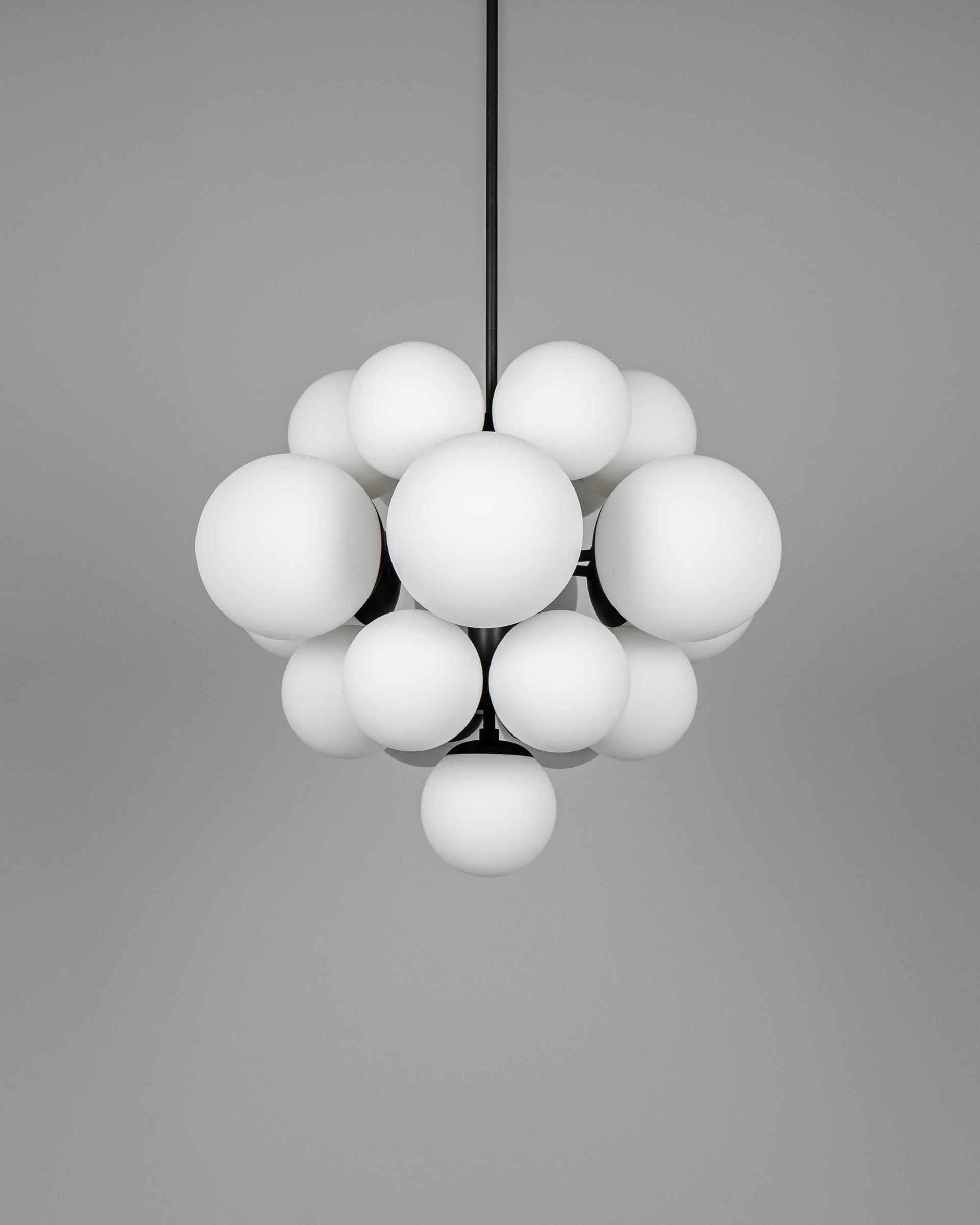 Nova Chandelier by Schwung 9