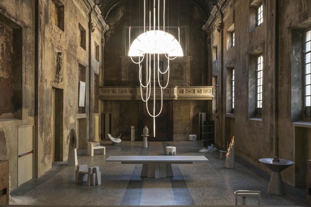 galerie philia desacralized milan 03