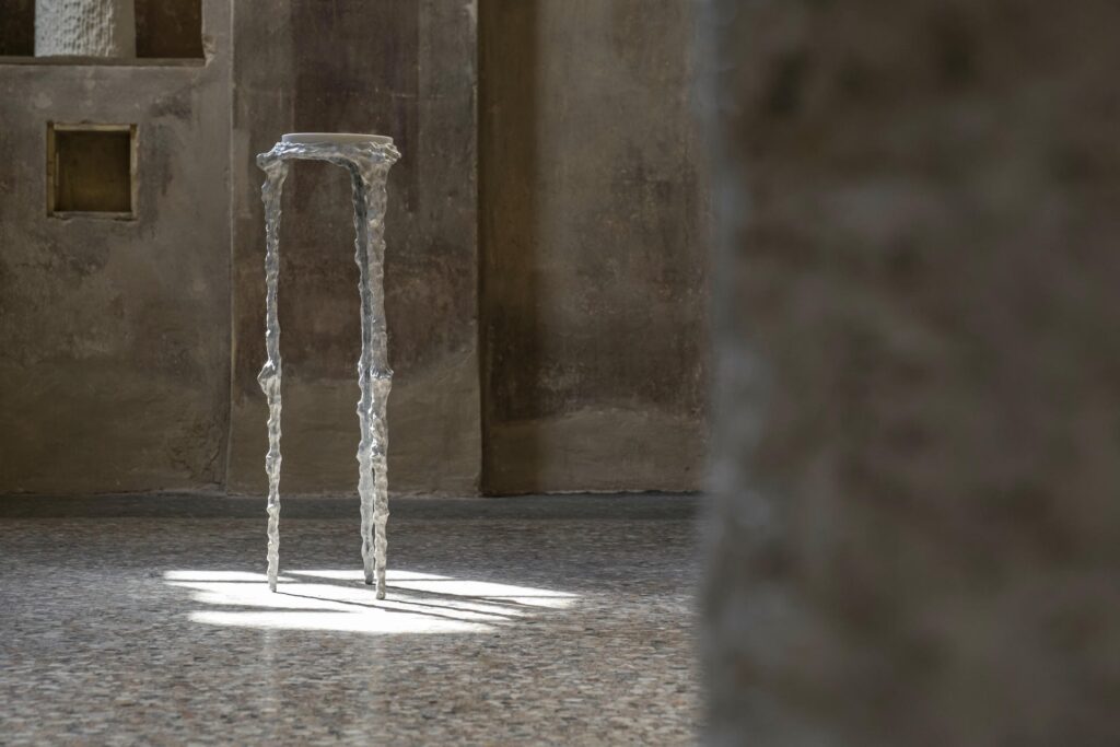 william guillon lost control table galerie philia