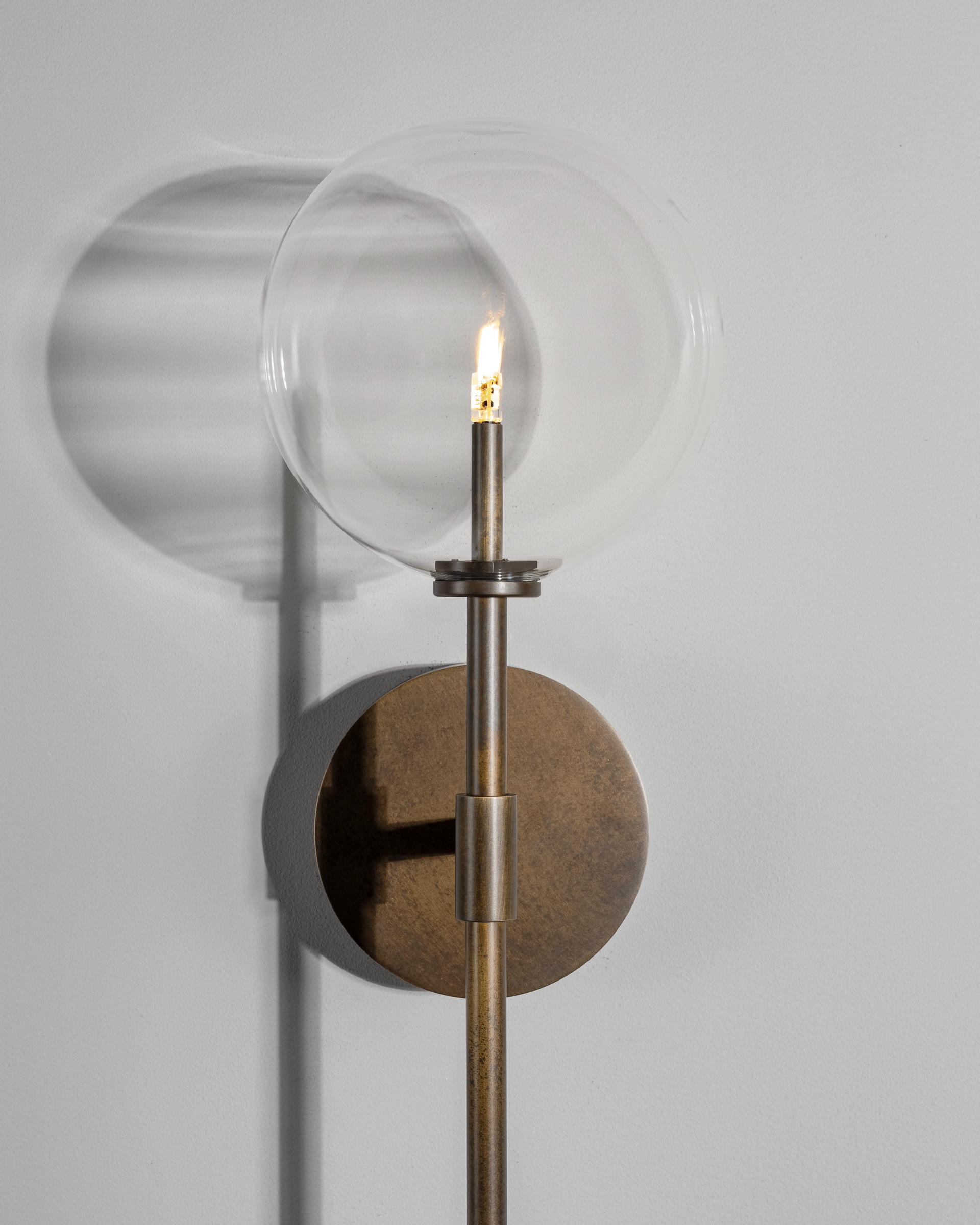 Dawn Single Brass Wall Sconce by Schwung 6