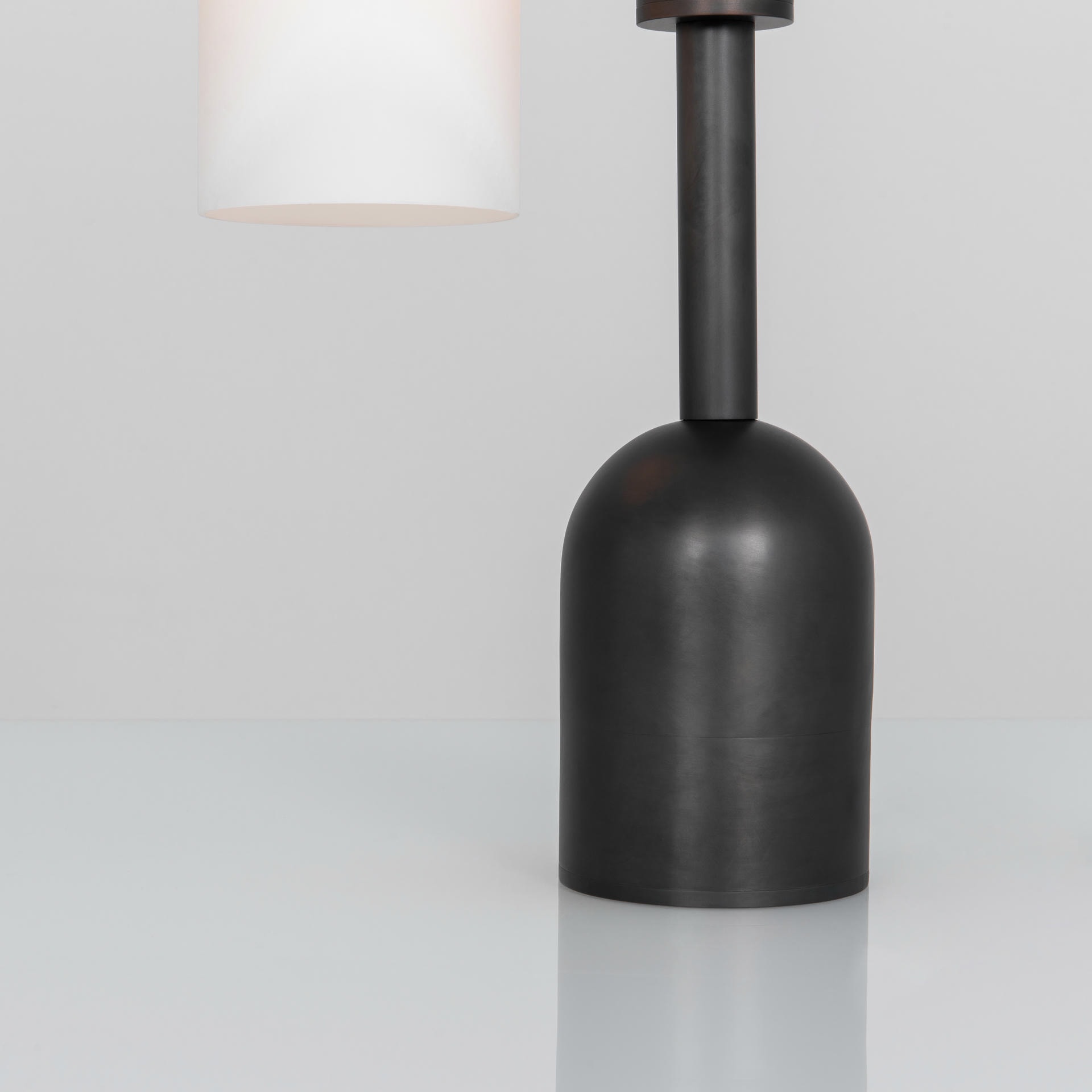Odyssey 1 Black Table Lamp by Schwung 4
