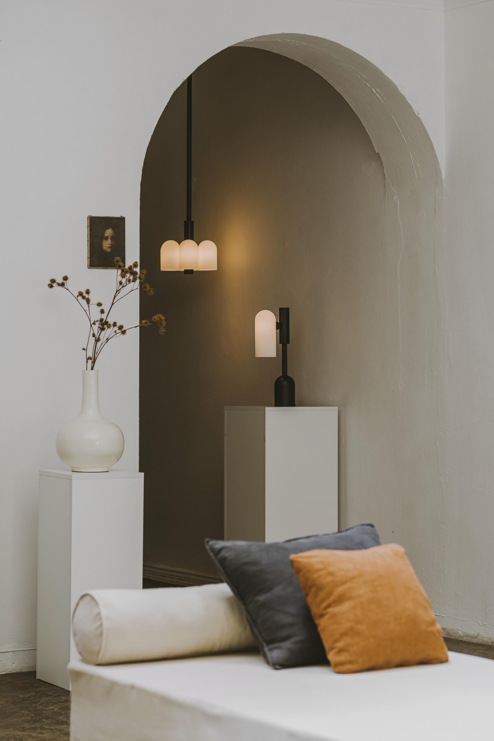 Odyssey 1 Black Table Lamp by Schwung 7