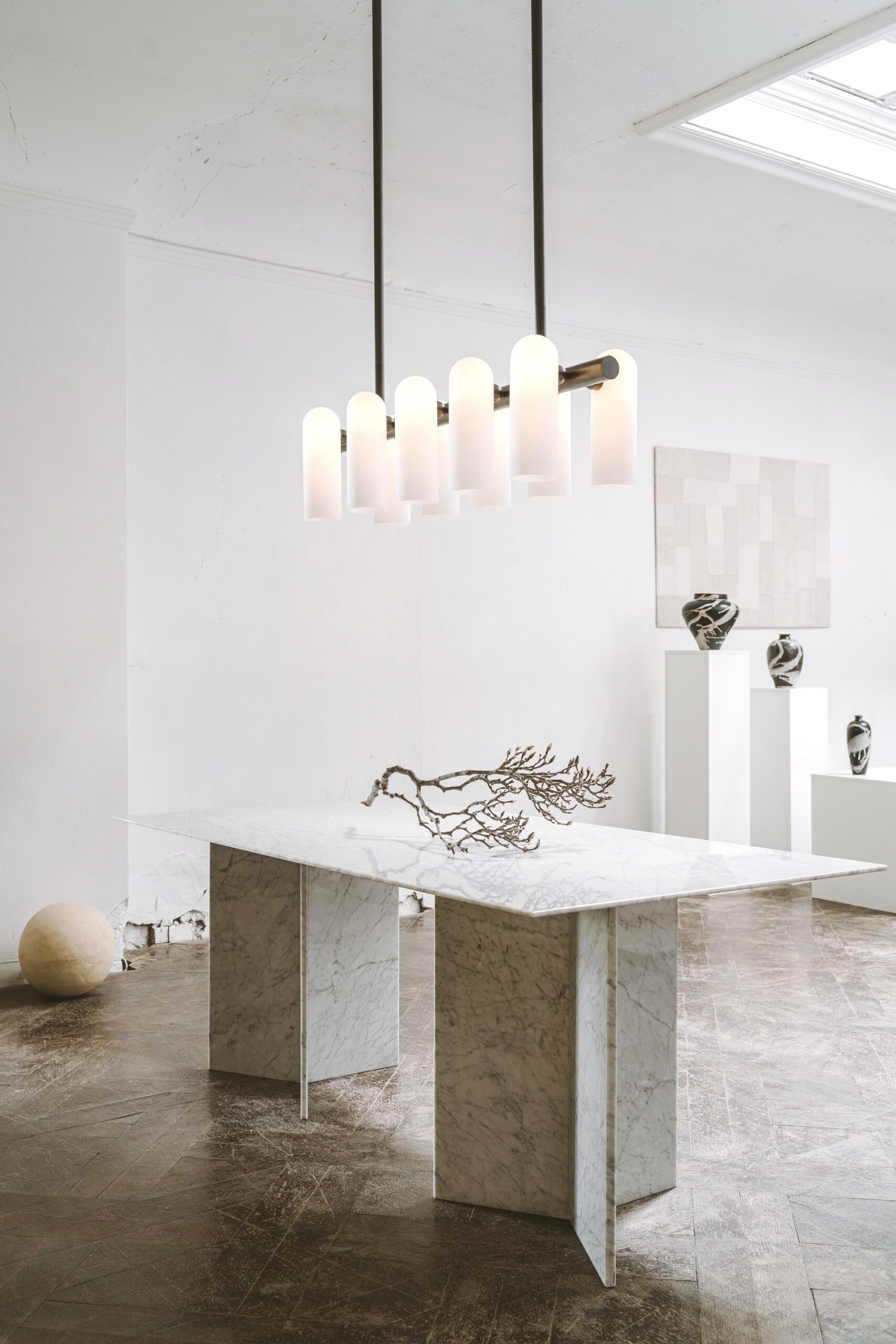 Odyssey Linear SM Black Chandelier by Schwung 4