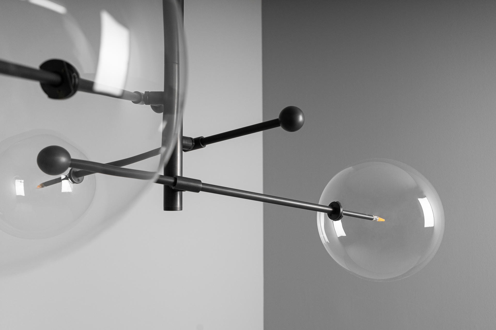 RD15 3 Arms Black Gunmetal Chandelier by Schwung 5