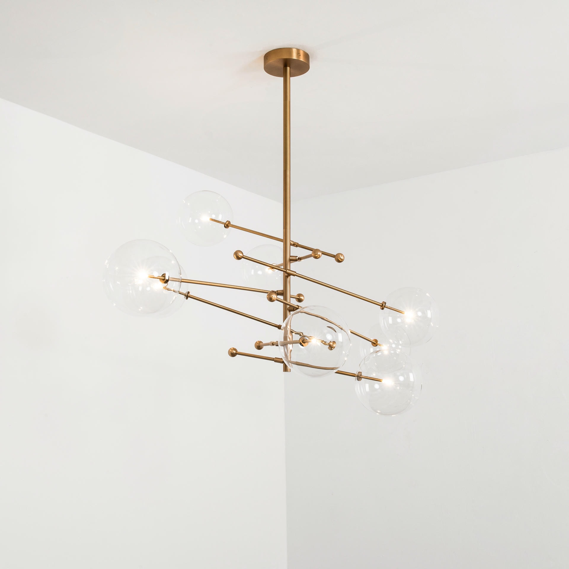 RD15 8 Arms Chandelier by Schwung 9