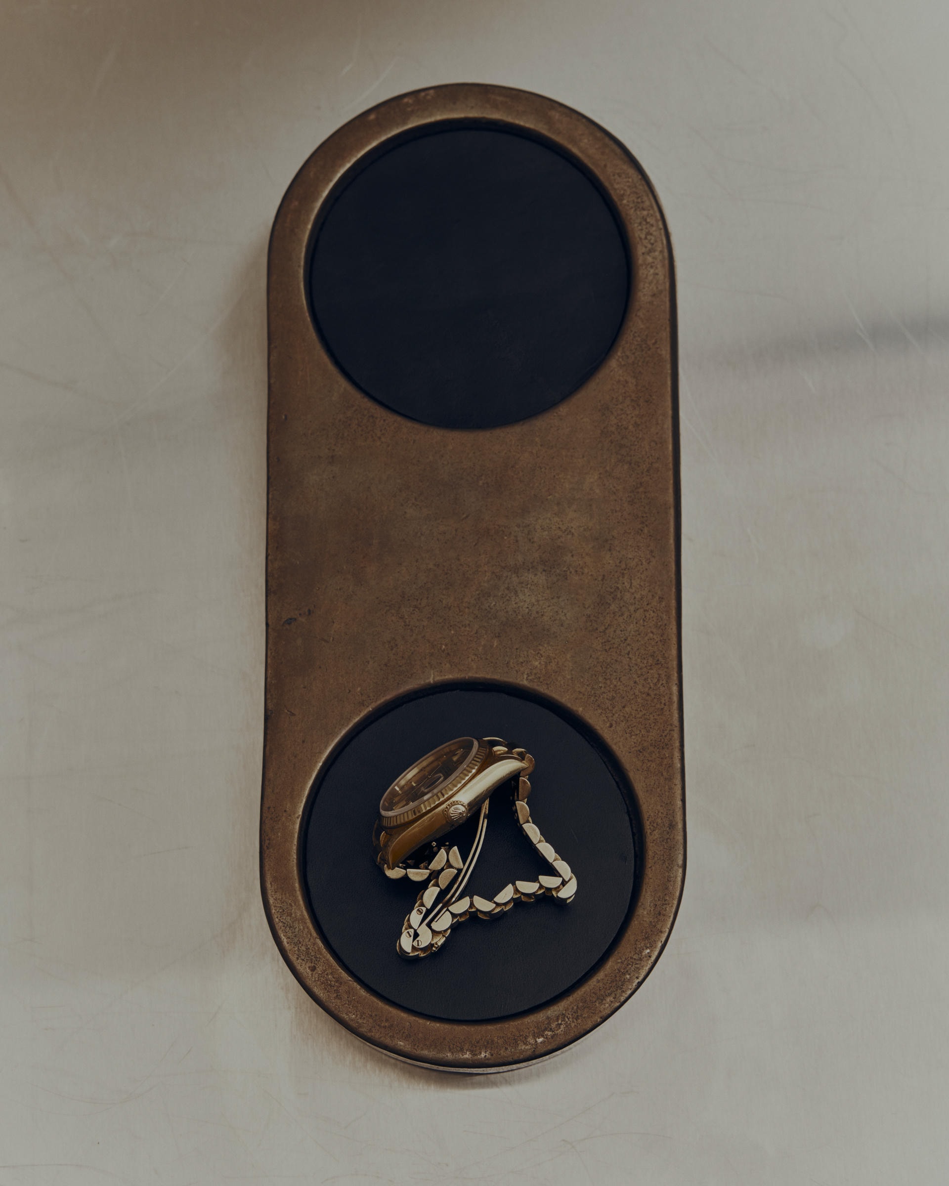 Reversible Watch Tray by Henry Wilson 3