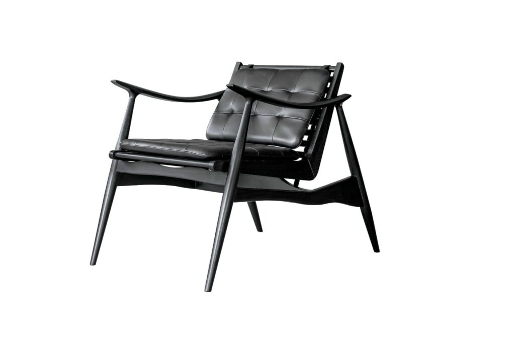 Black Atra Lounge Chair by Atra Design 1