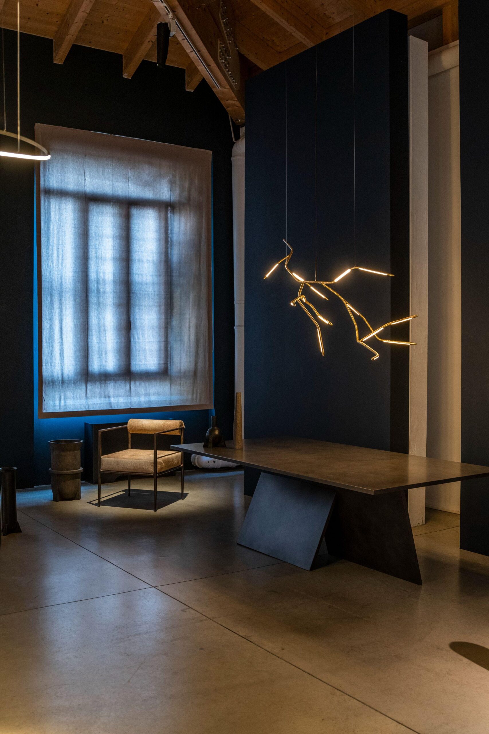 Unique Phenomenal Branch Like Sculptural Brass Chandelier by Morghen Studio 10