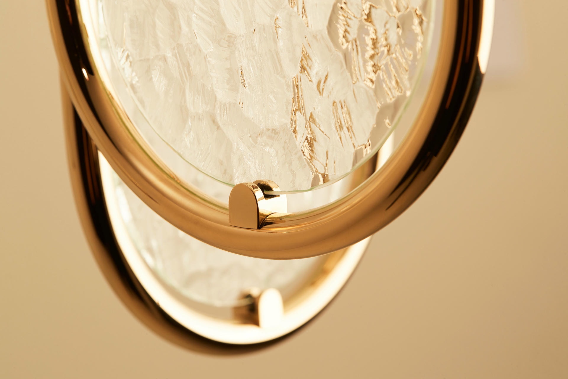 Boudoir Pendant Light by Jennifer Midoz 3