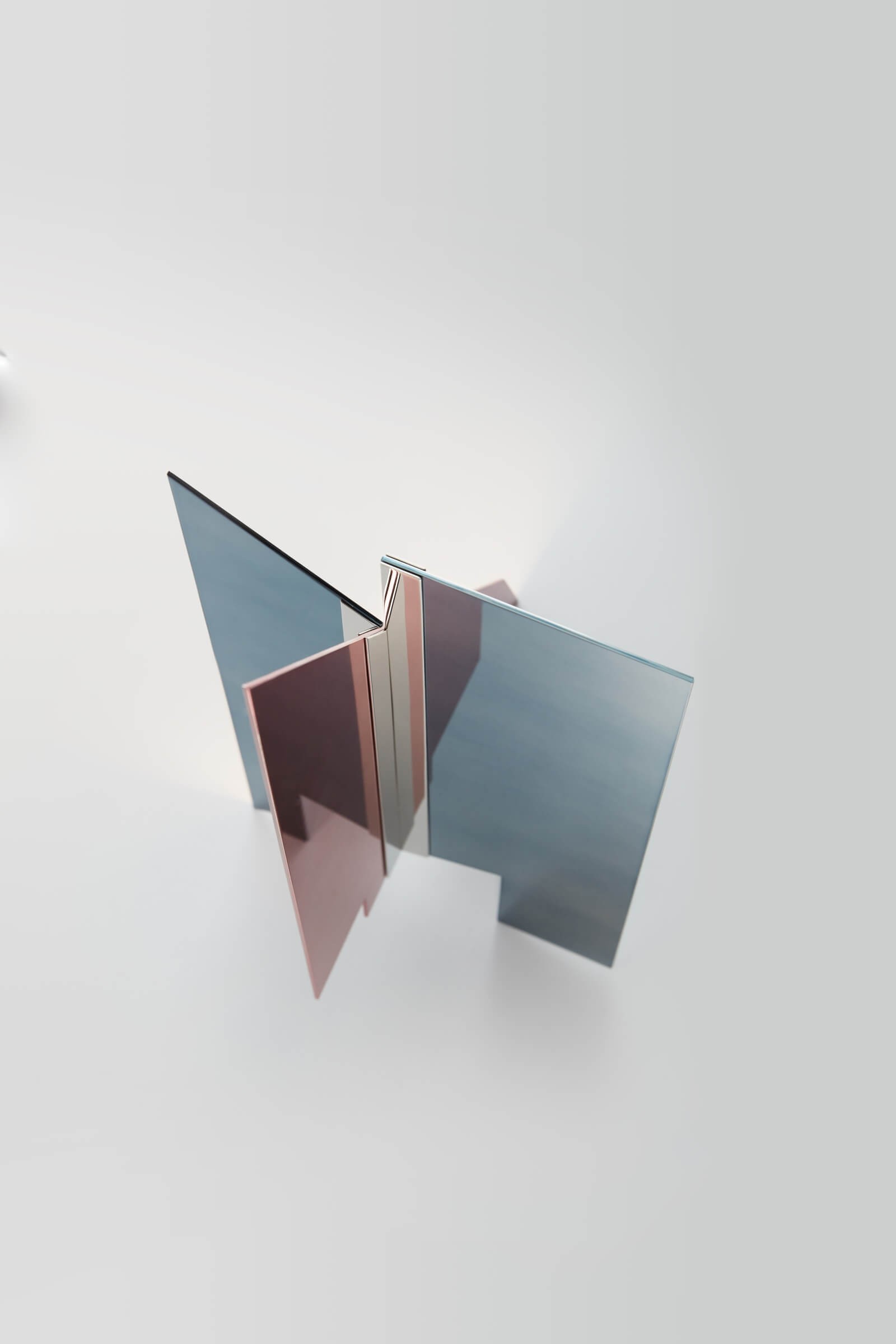 Flare Table Lamp by Jennifer Midoz 3