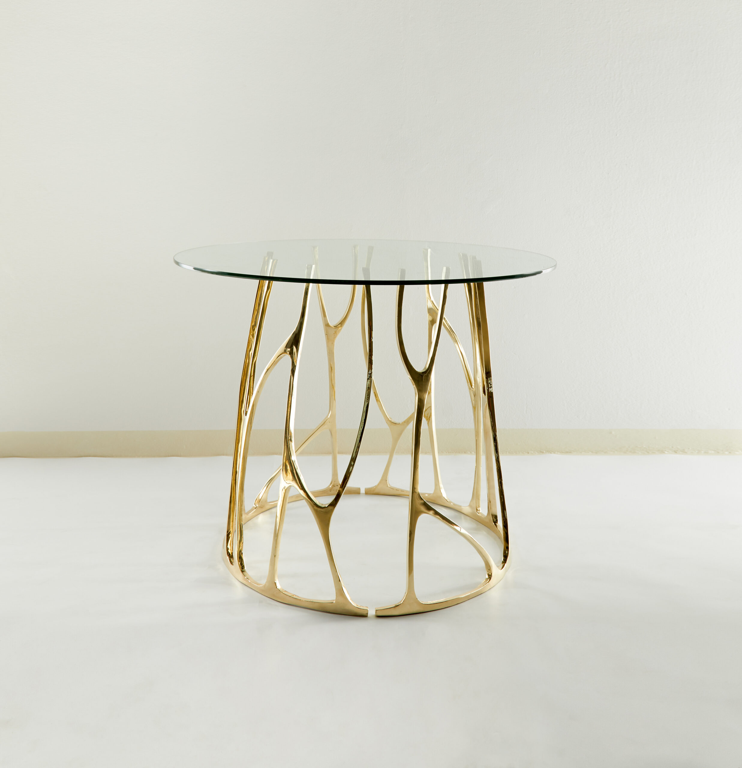 Galaxy Round Dining Table by Misaya 2