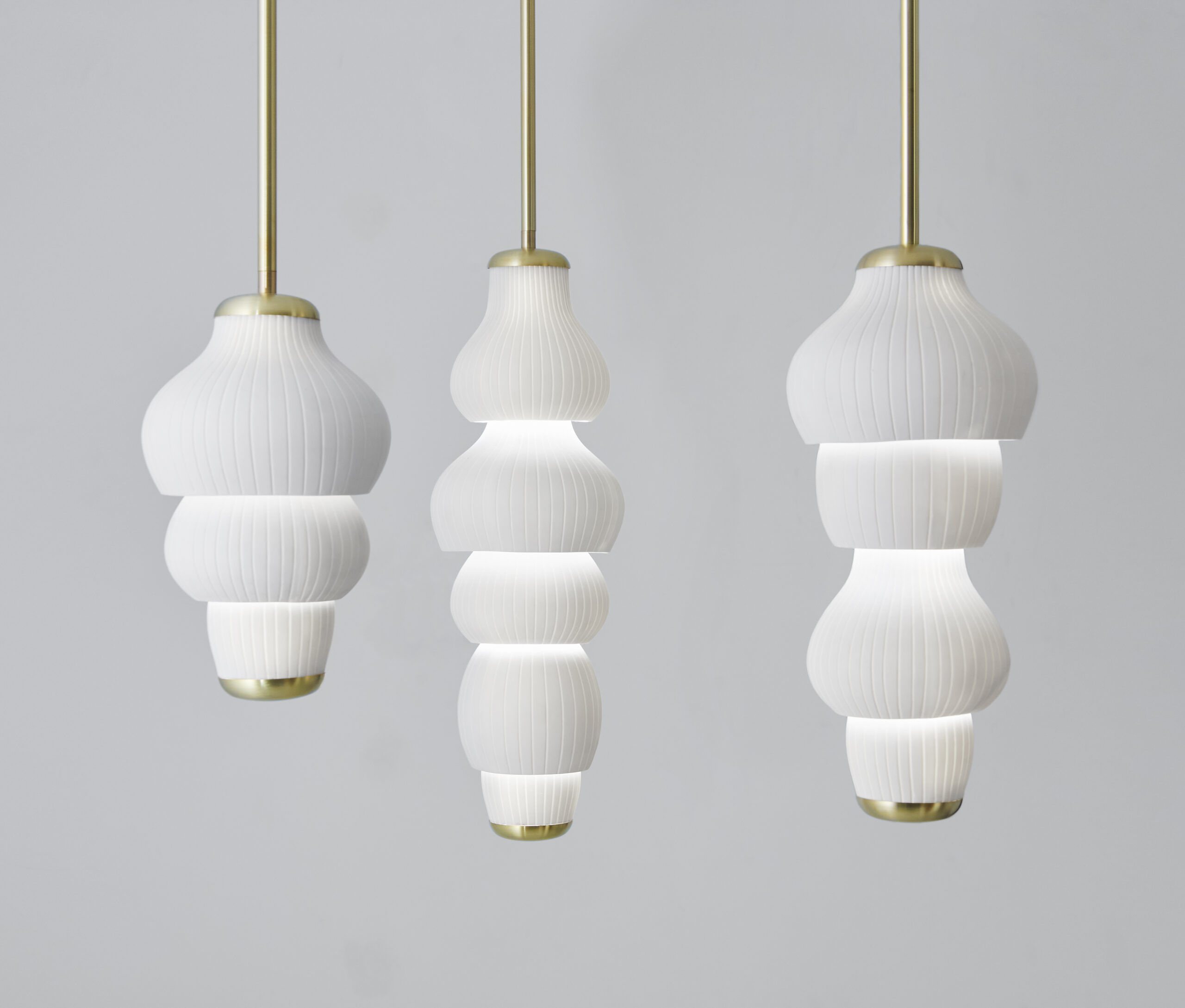 Glaïeul Medium Pendant Light by Jennifer Midoz 2
