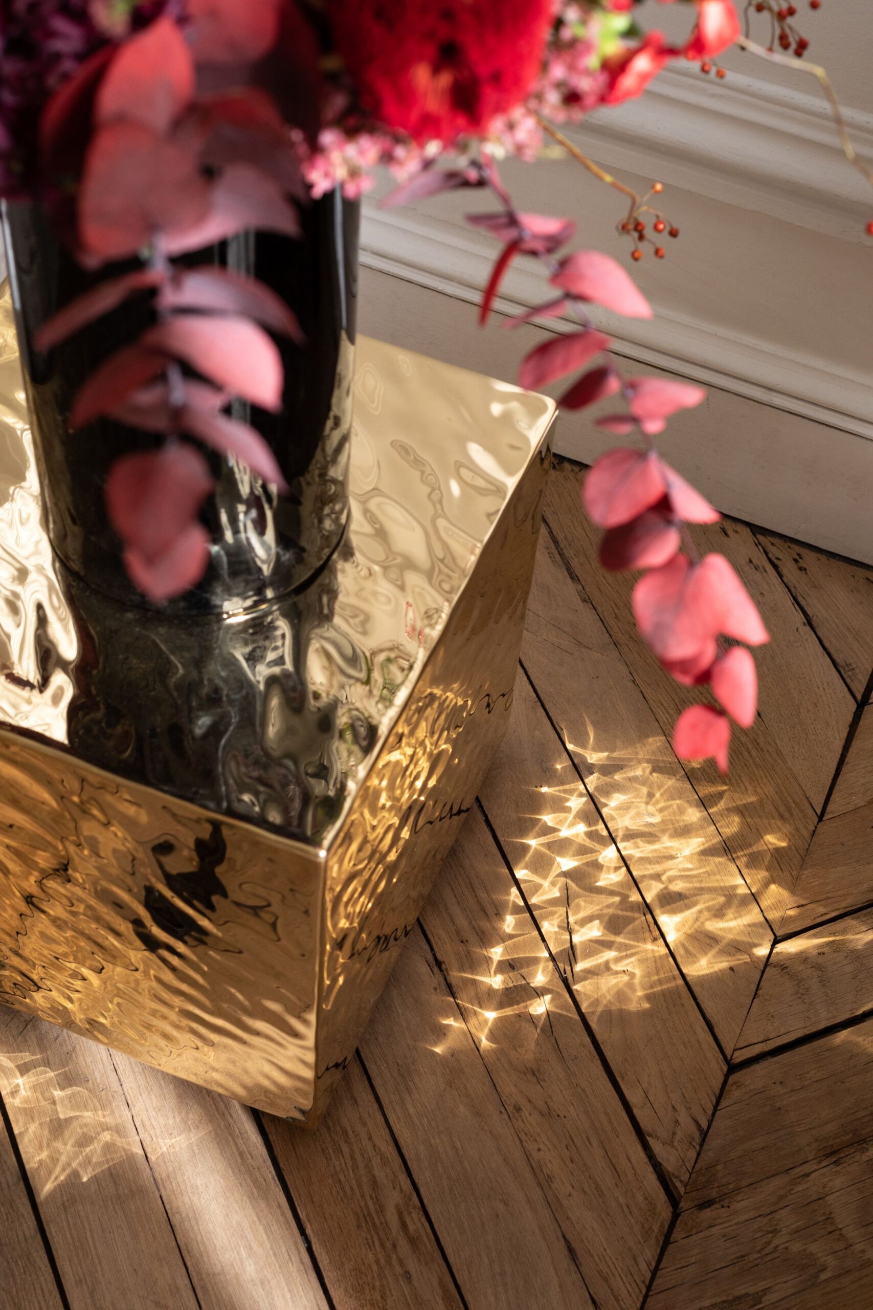 Liquide Side Table by Jennifer Midoz 5