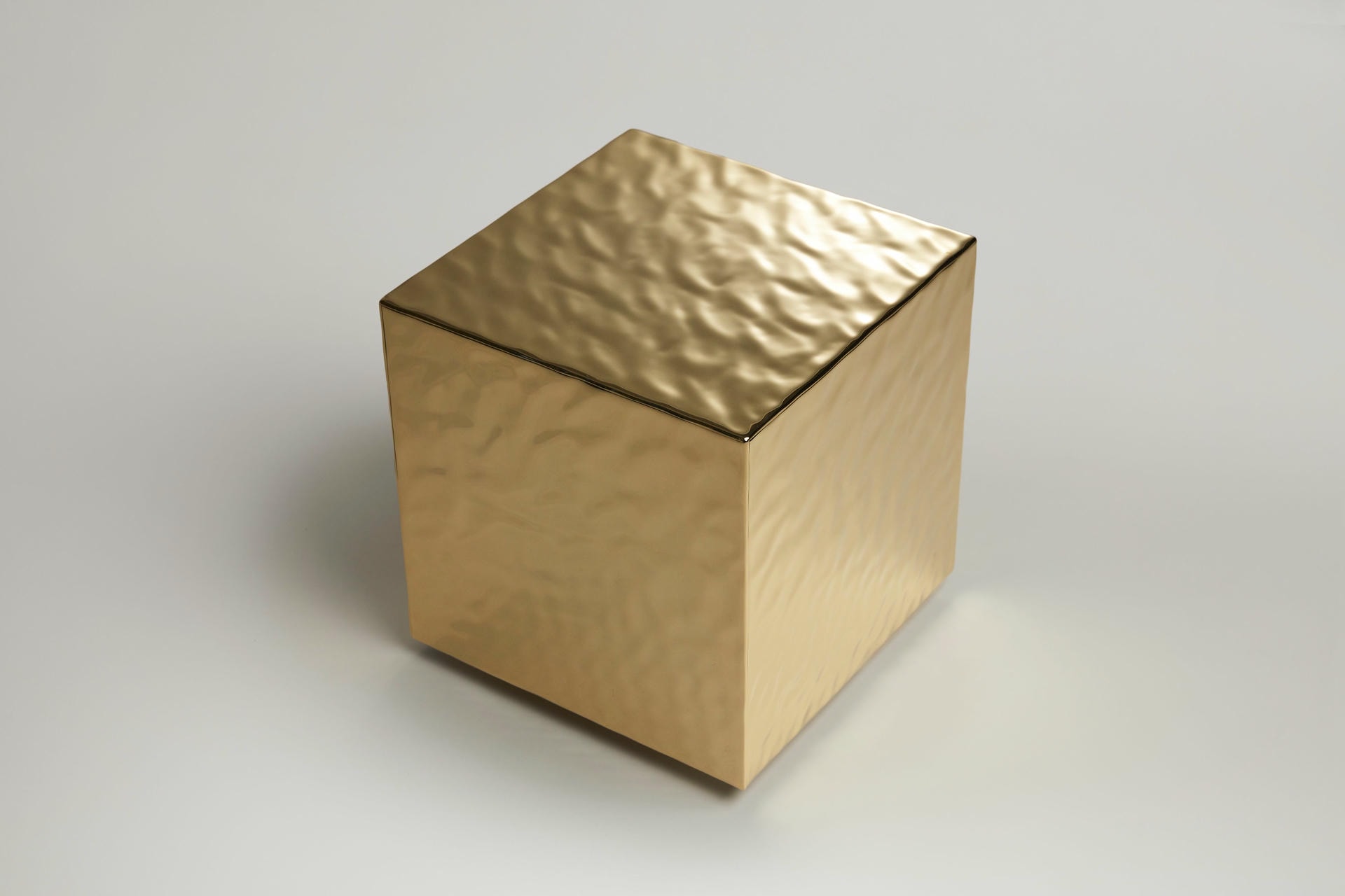Liquide Side Table by Jennifer Midoz 8