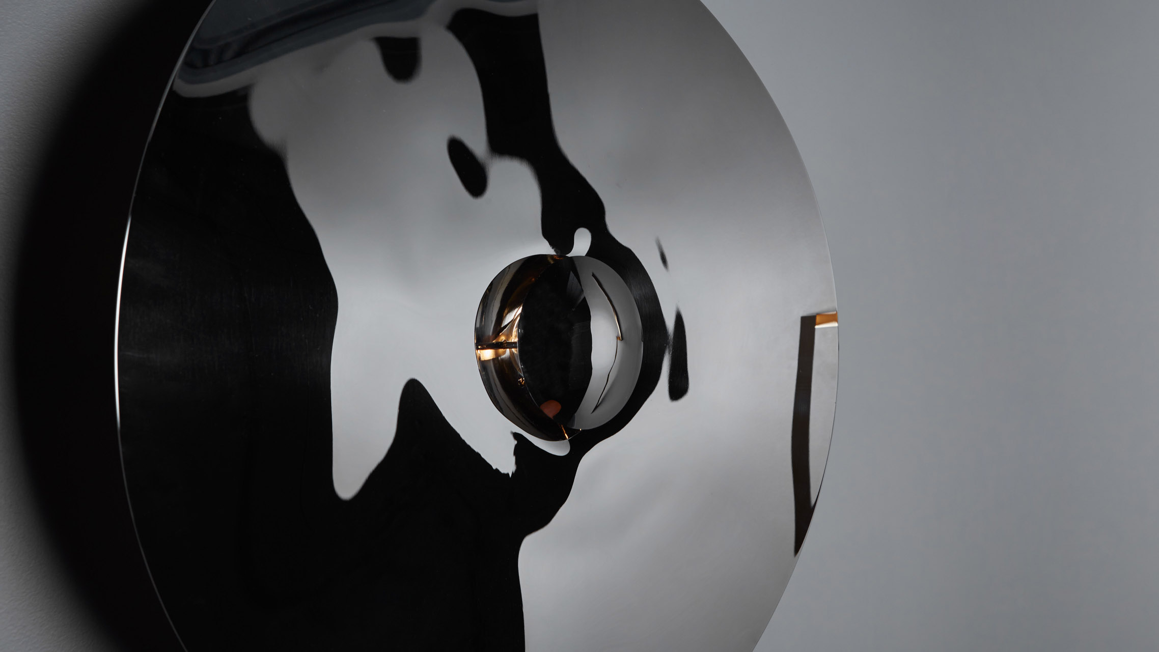 Mercure Wall Lamp by Jennifer Midoz 10