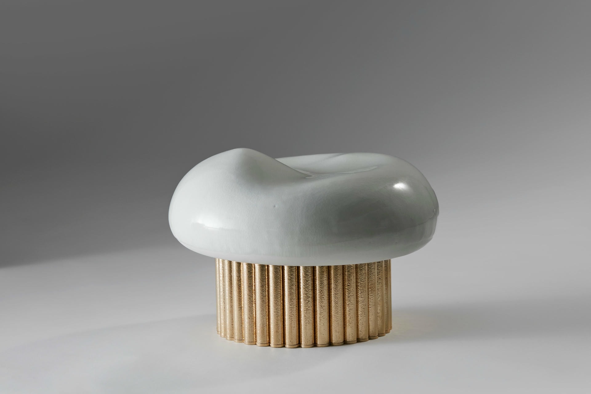 Round Merveilleux 01 Stool by Jennifer Midoz 2