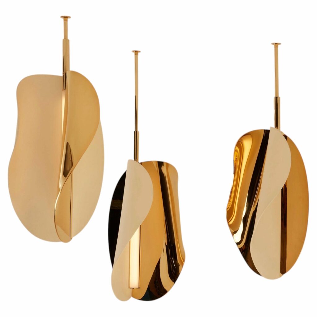 Set of 3 Corolle Pendant Light by Jennifer Midoz 1