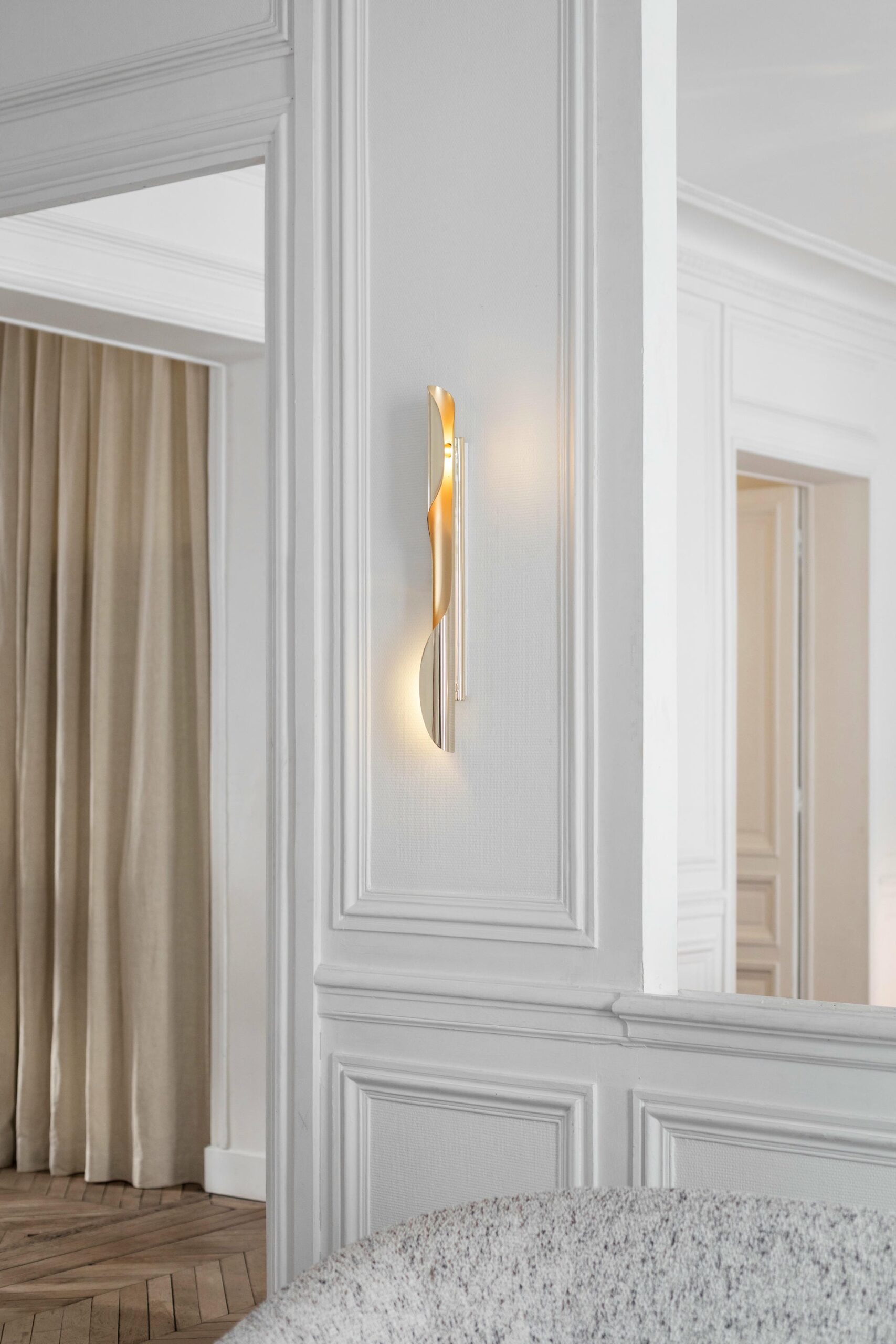 Torsade Wall Lamp by Jennifer Midoz 10