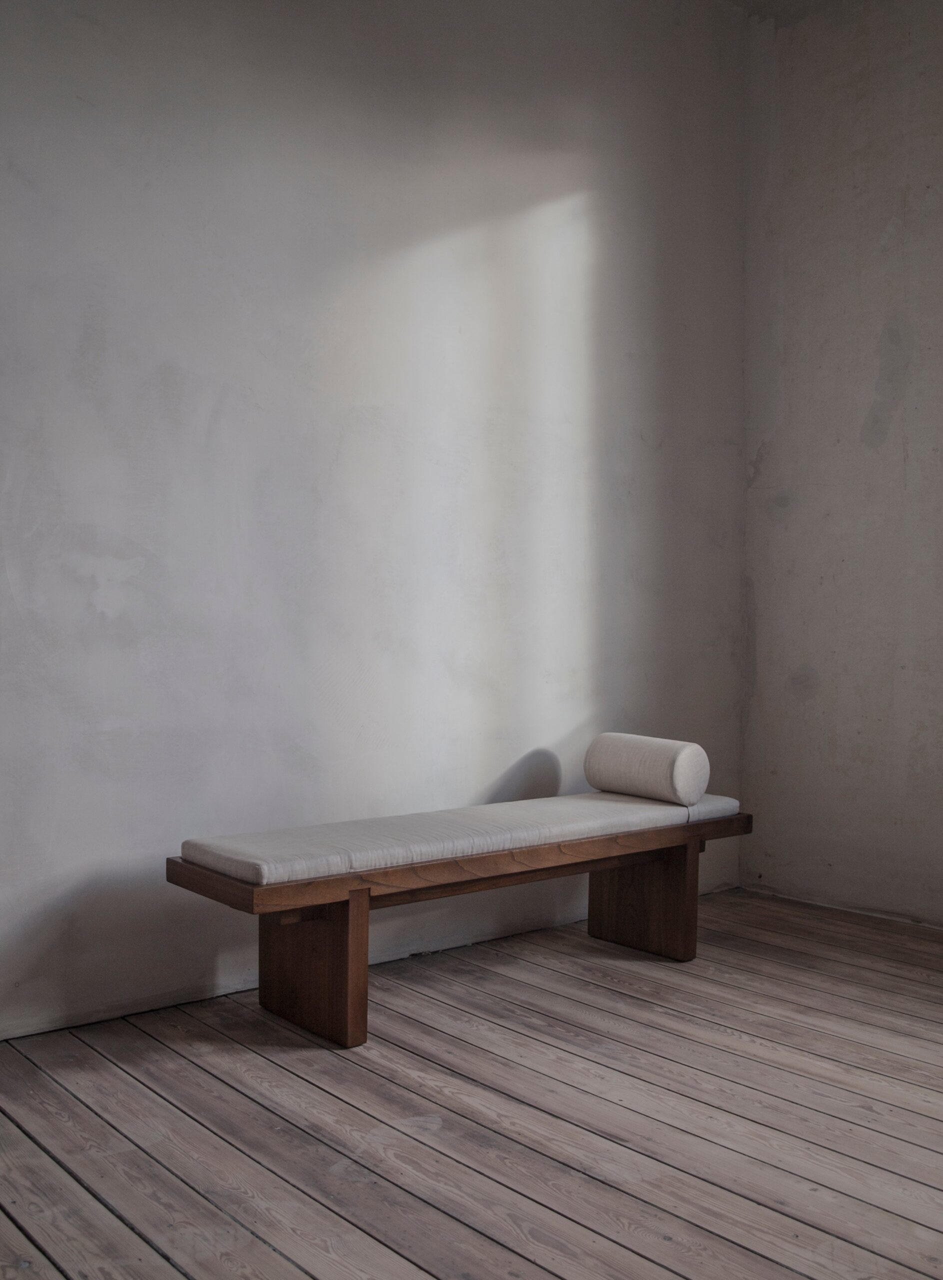 Day Bench 5
