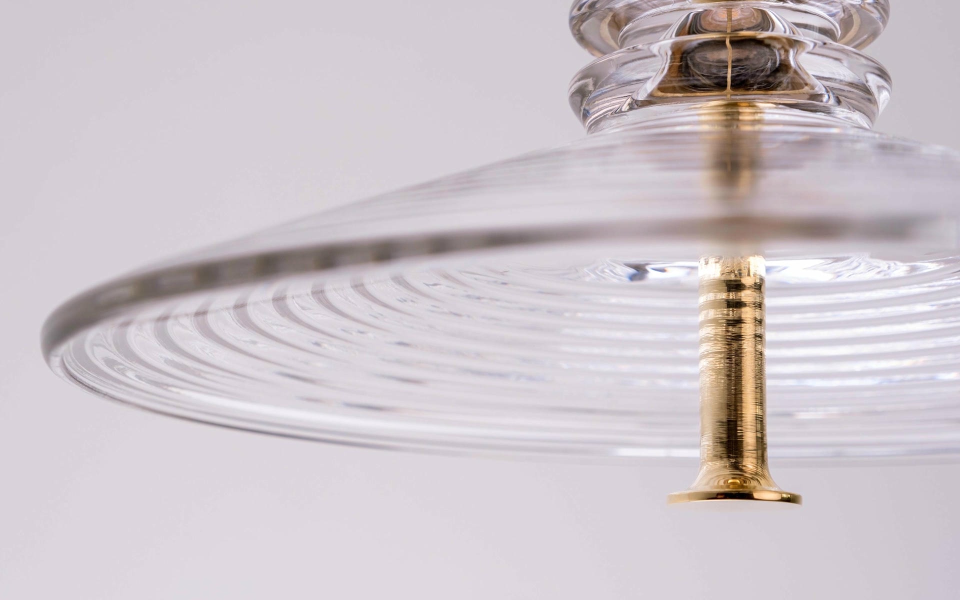 Insulator B Clear Glass and Polished Brass Pendant Light by Novocastrian 5