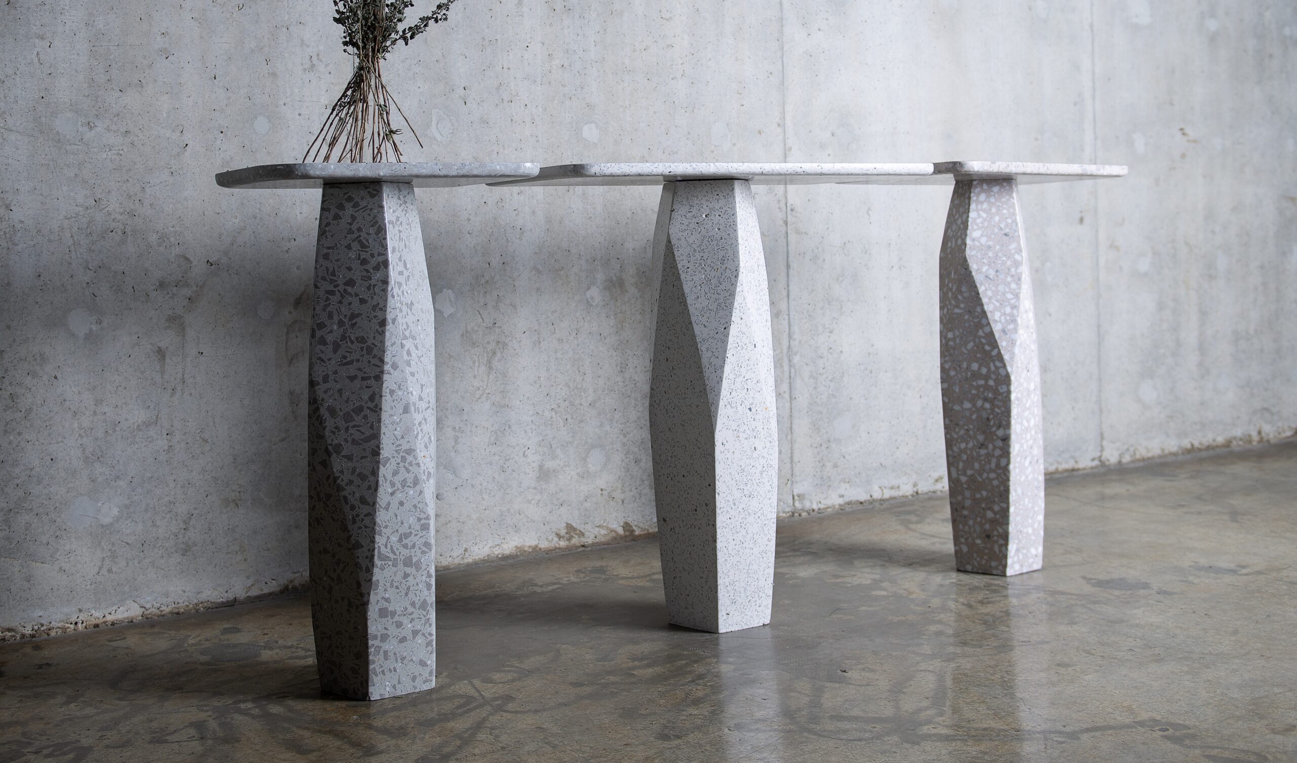 Monolithes, Consoles by Marc Dibeh 2