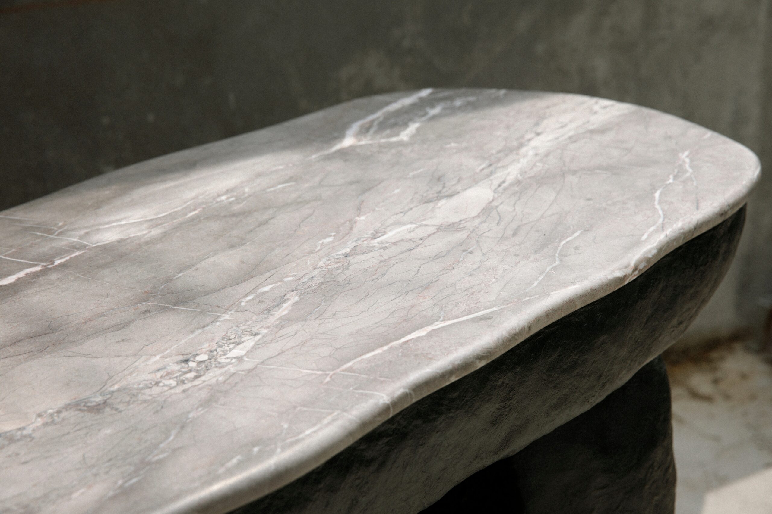 Primitivo Fantastico Dolmen Table by Algo Studio 12