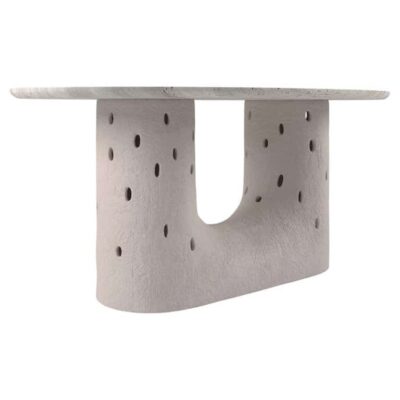 Ztista Oval Table by Faina
