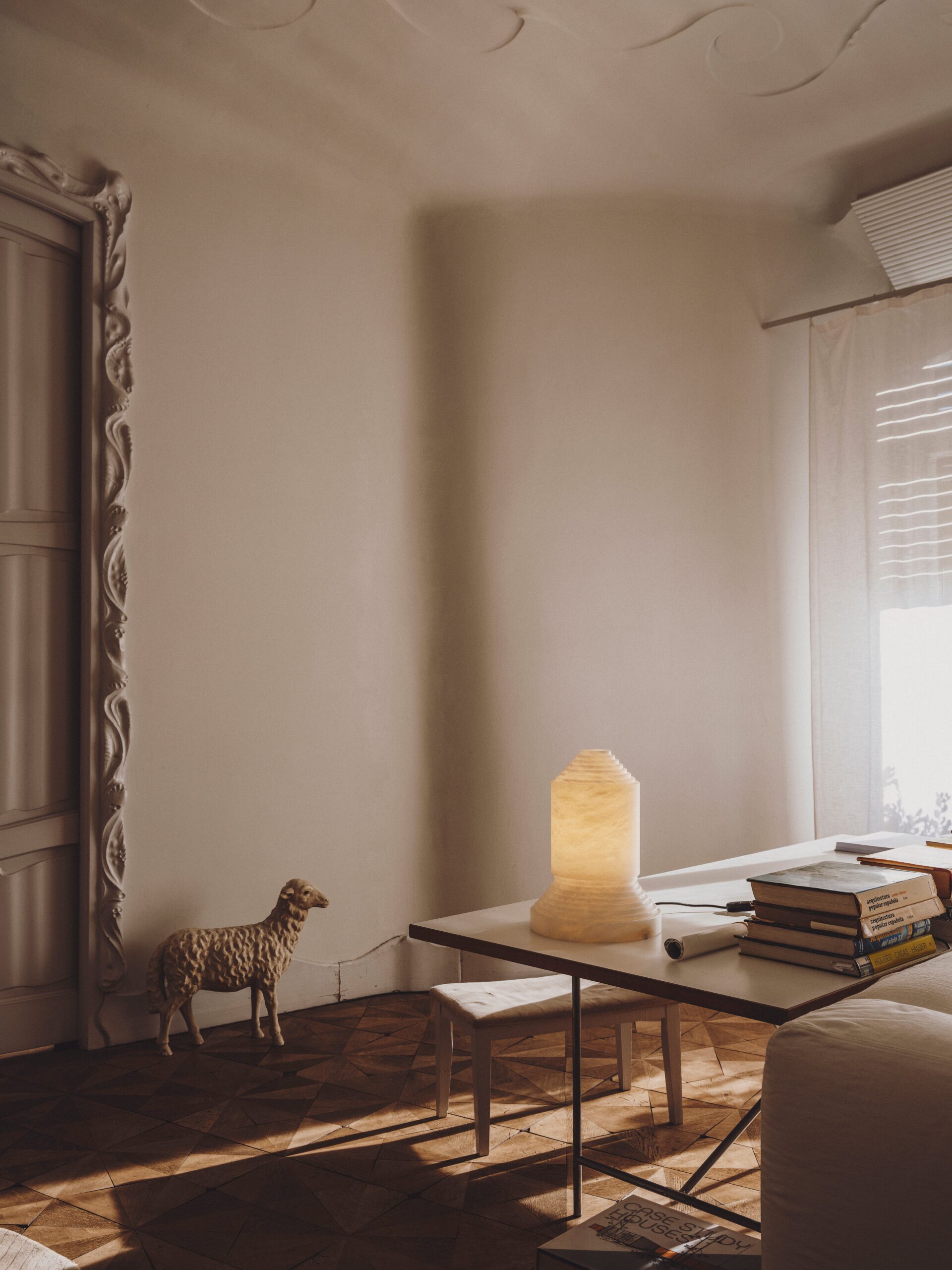 Babel Alabaster Table Lamp by Àngel Jové 5