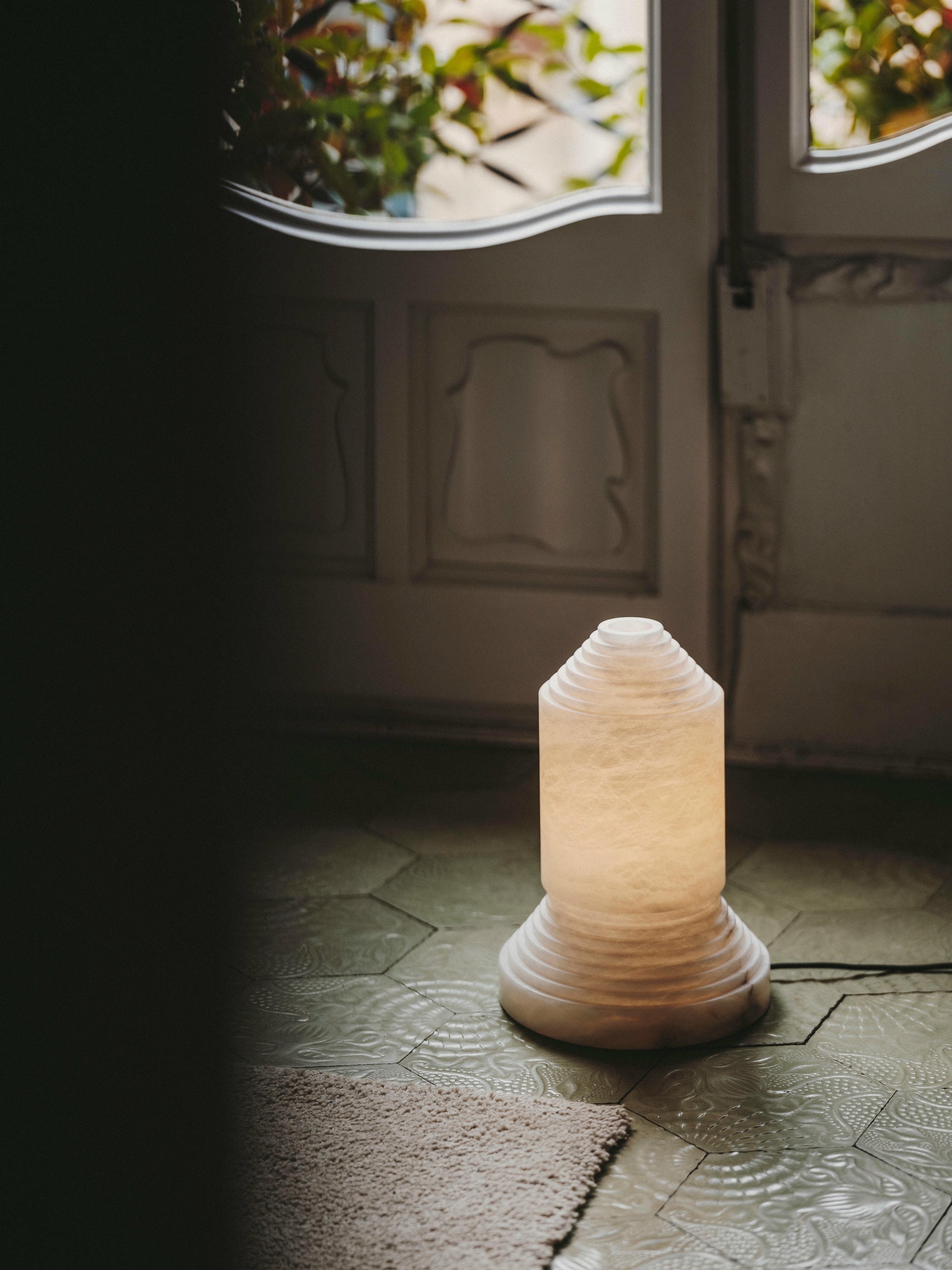 Babel Alabaster Table Lamp by Angel Jove 7