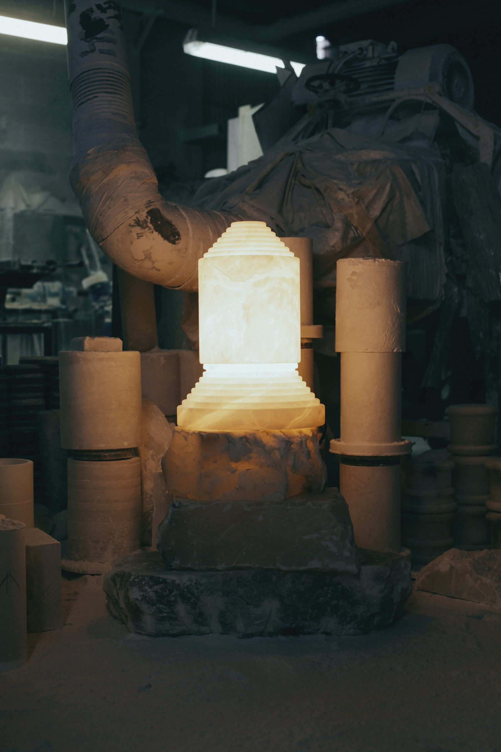 Babel Alabaster Table Lamp by Àngel Jové 9