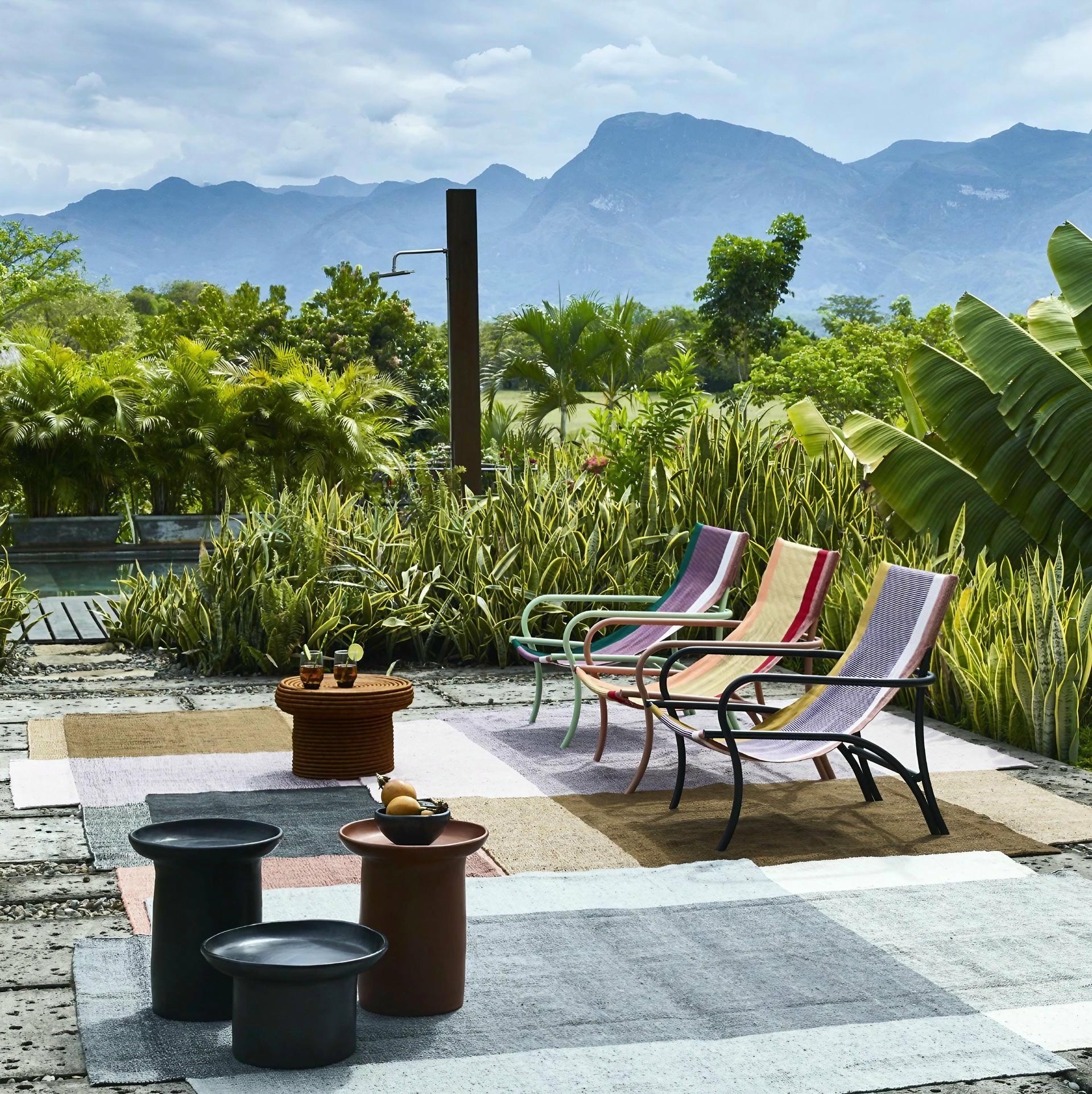 Black Large Nuna Side Table by Sebastian Herkner 11