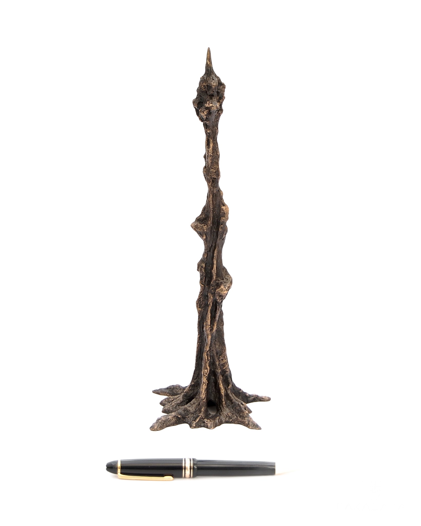 Leo Candleholder by Fakasaka Design 2