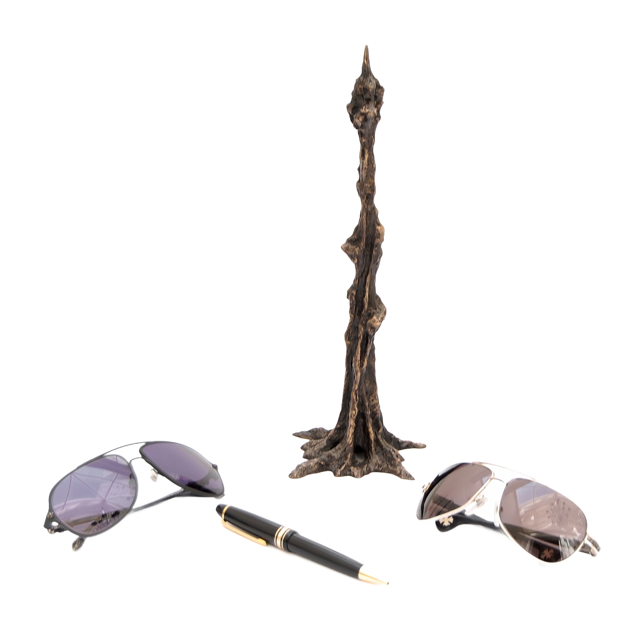 Leo Candleholder by Fakasaka Design 4