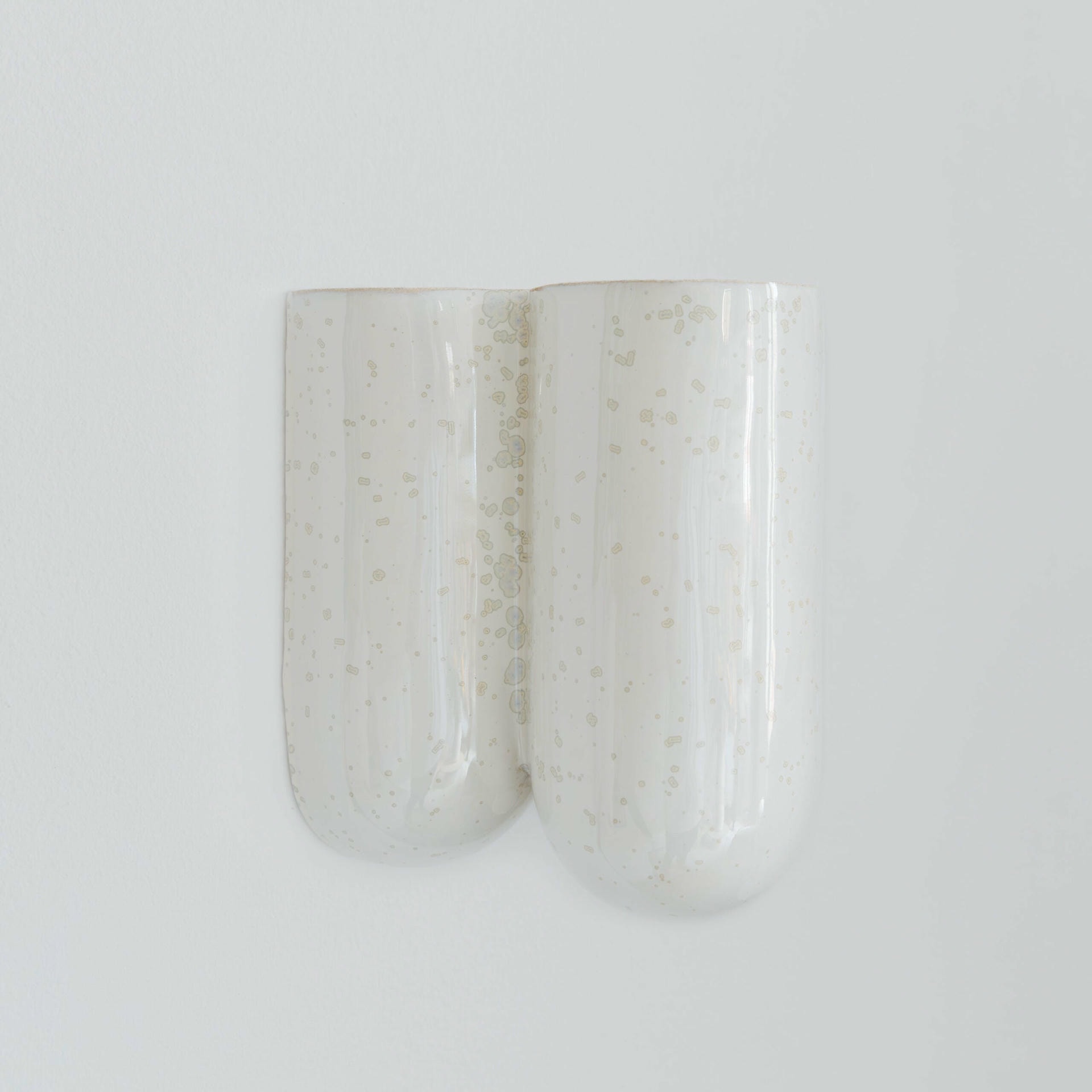 Pearl Plus Brillance Wall Light by Lisa Allegra 3