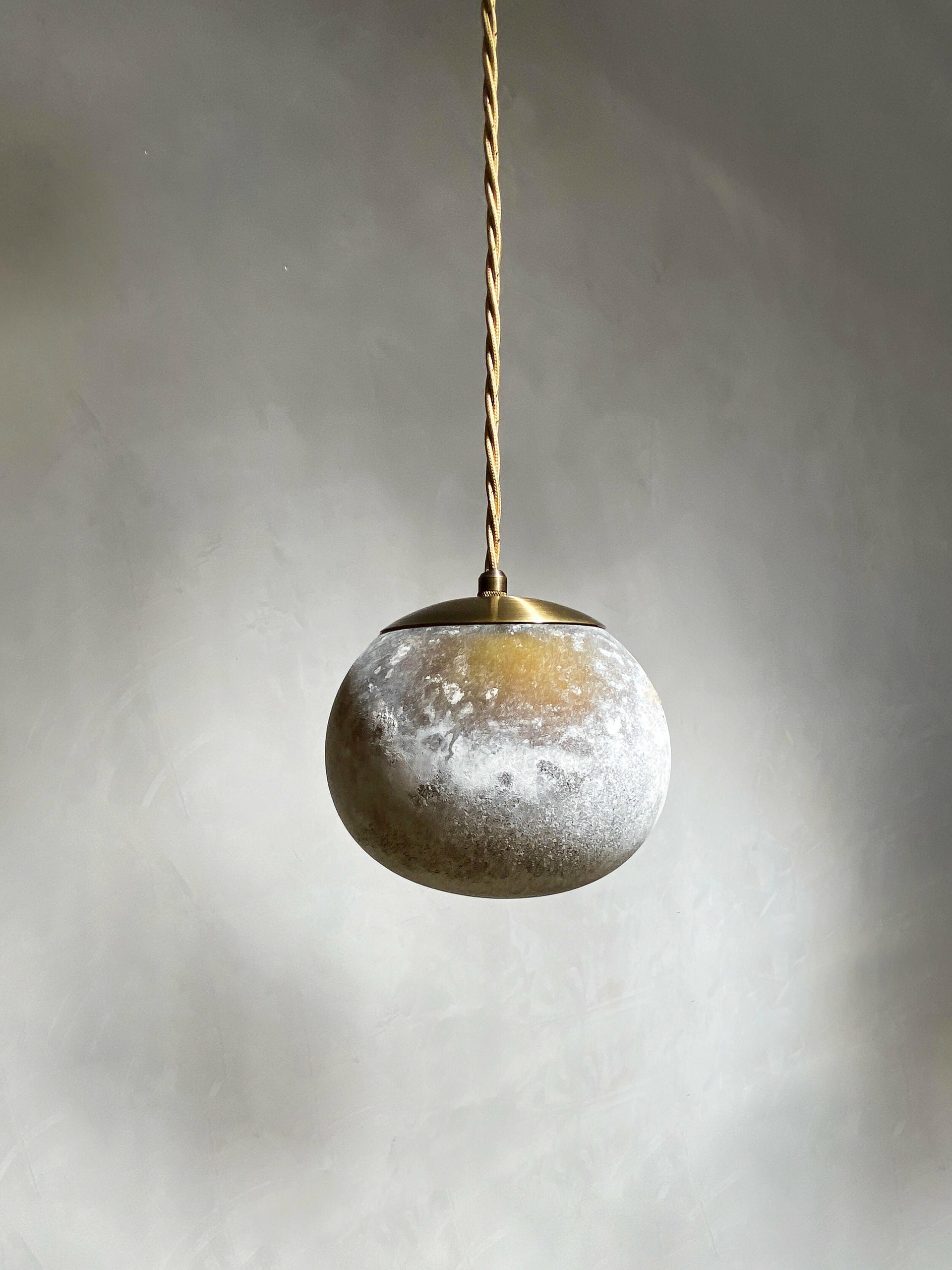 Salty Pendant Ball 20 by Contain 2