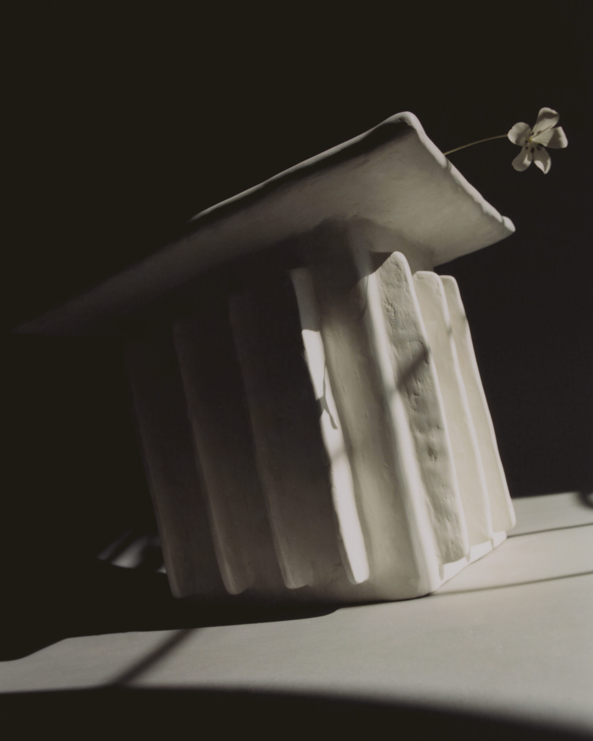 Columnar Side Table by Ombia 7