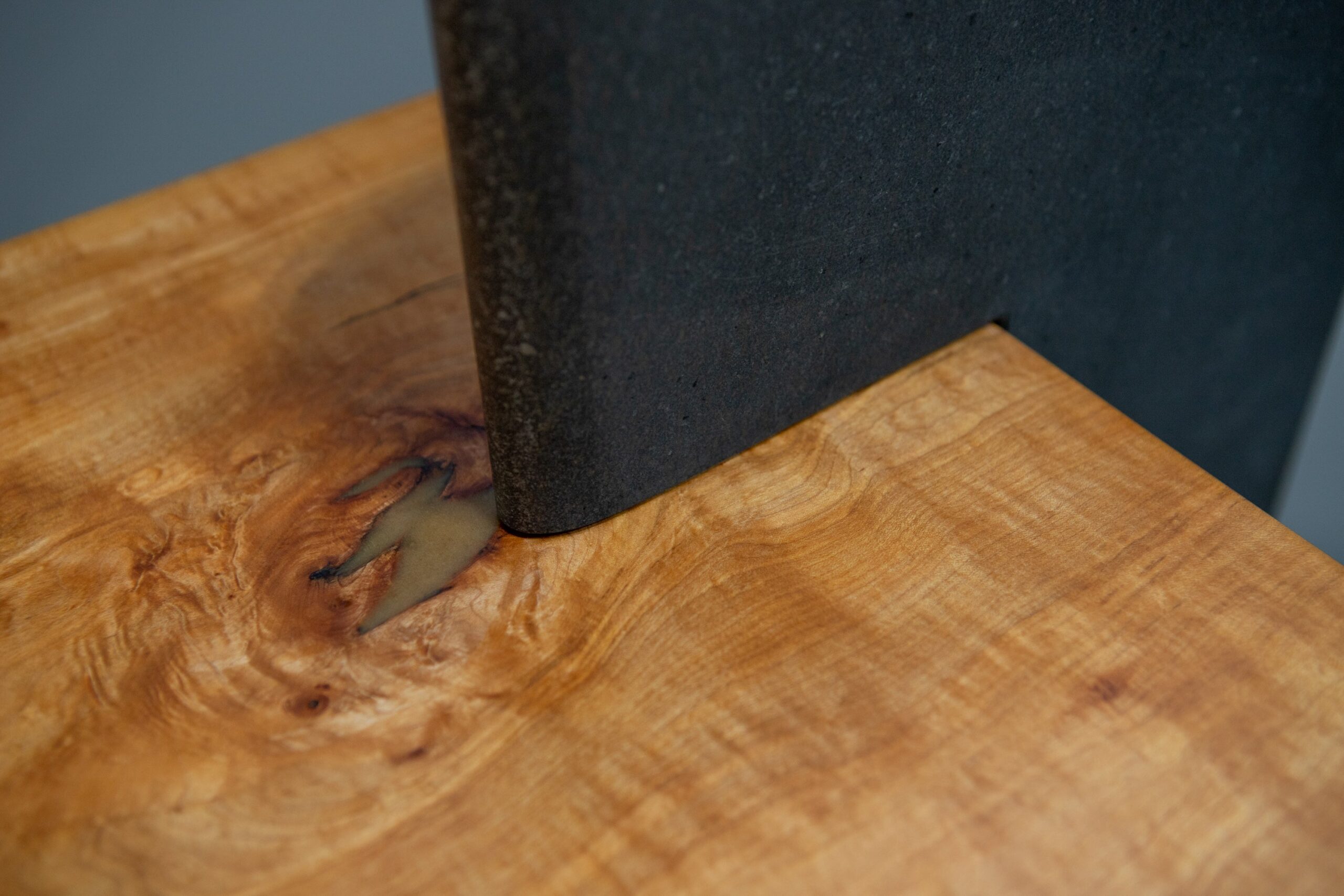 Desk Console Unique Date Kan Stone Sculptural Design by Okurayama 3
